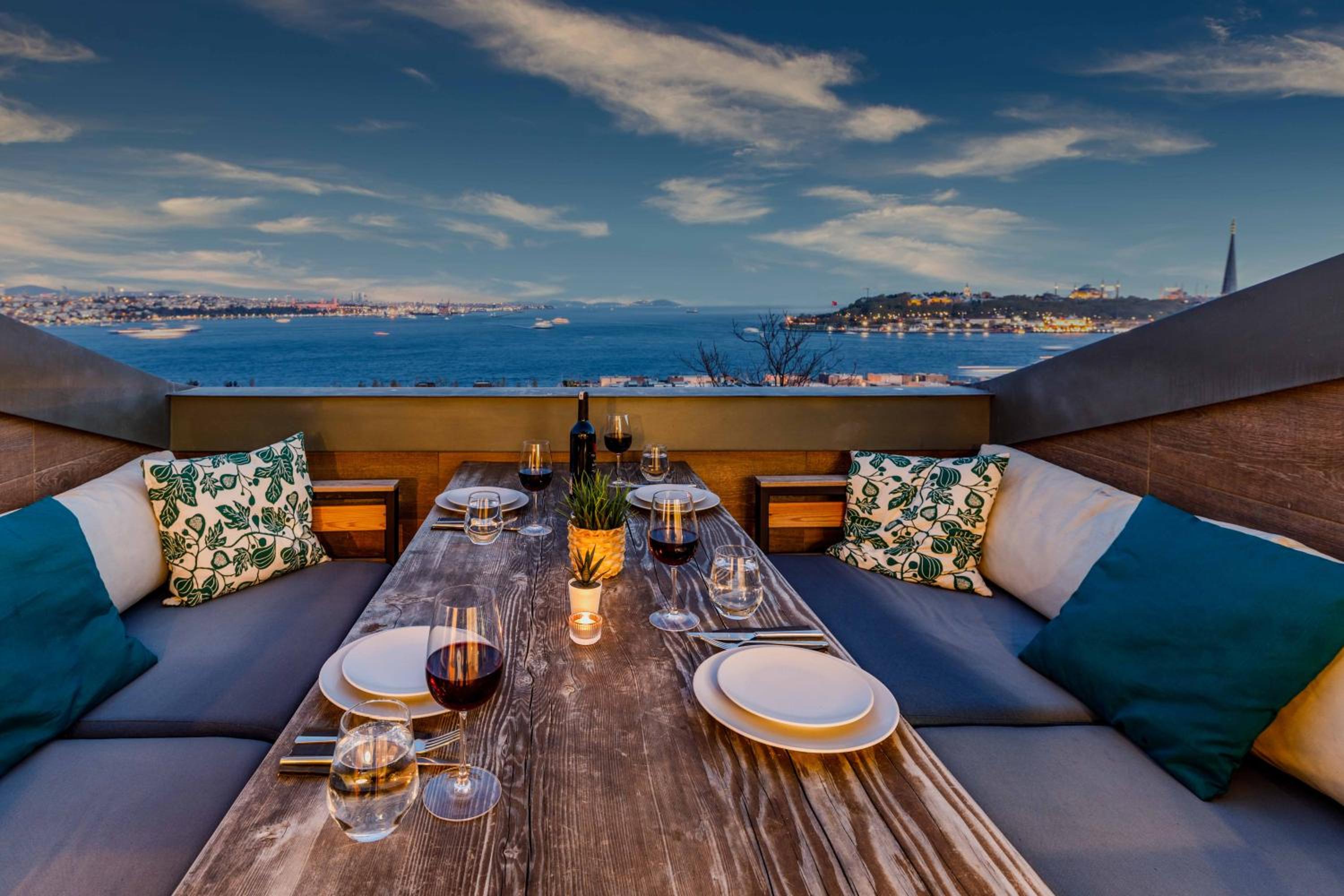 Monnas Bosphorus - Image 28