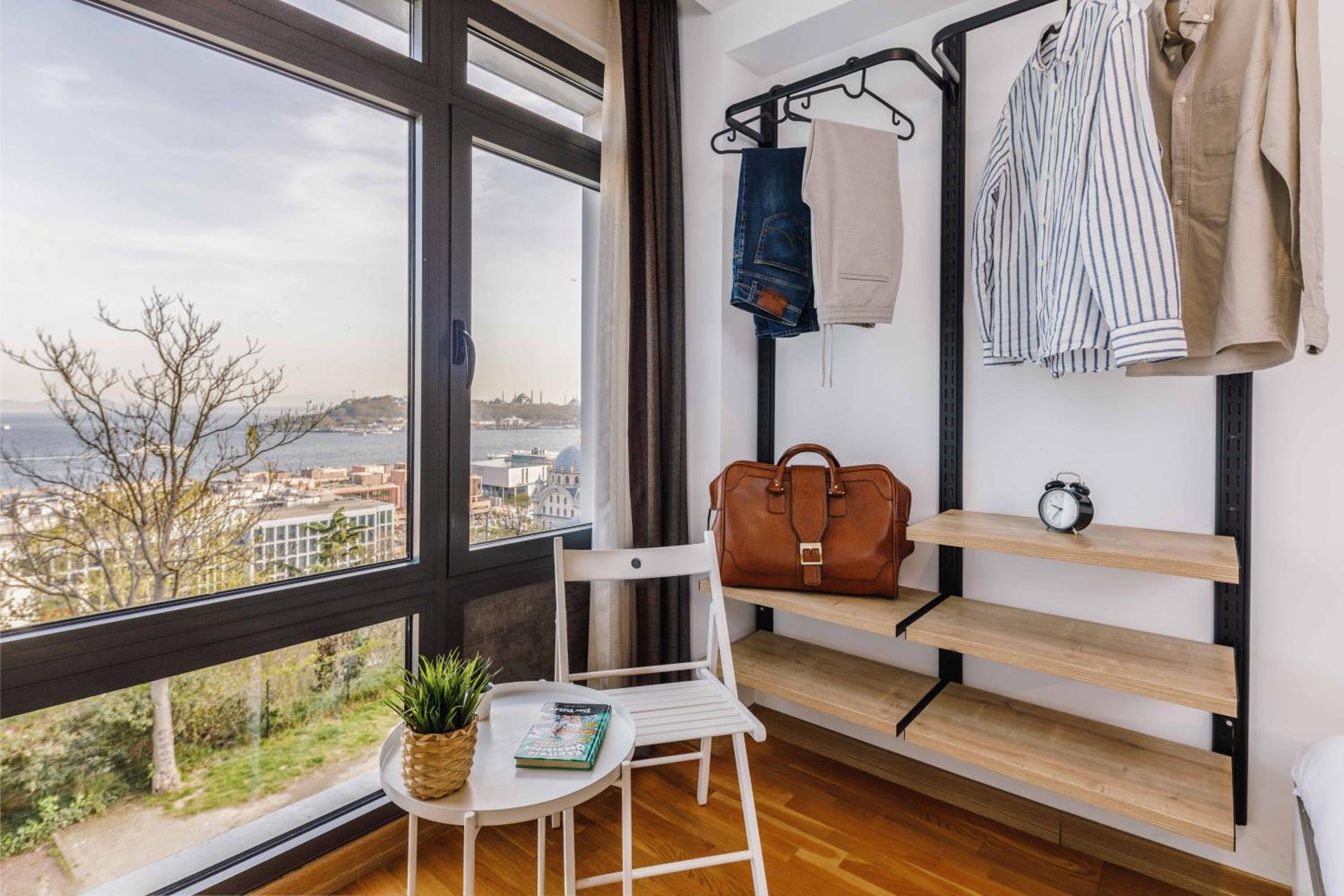 Monnas Bosphorus - Image 25