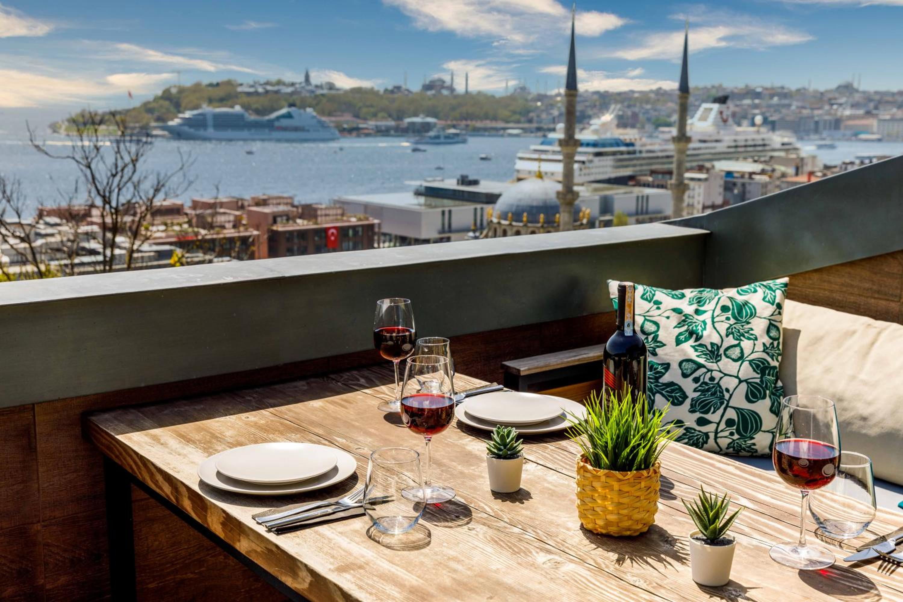 Monnas Bosphorus - Image 27