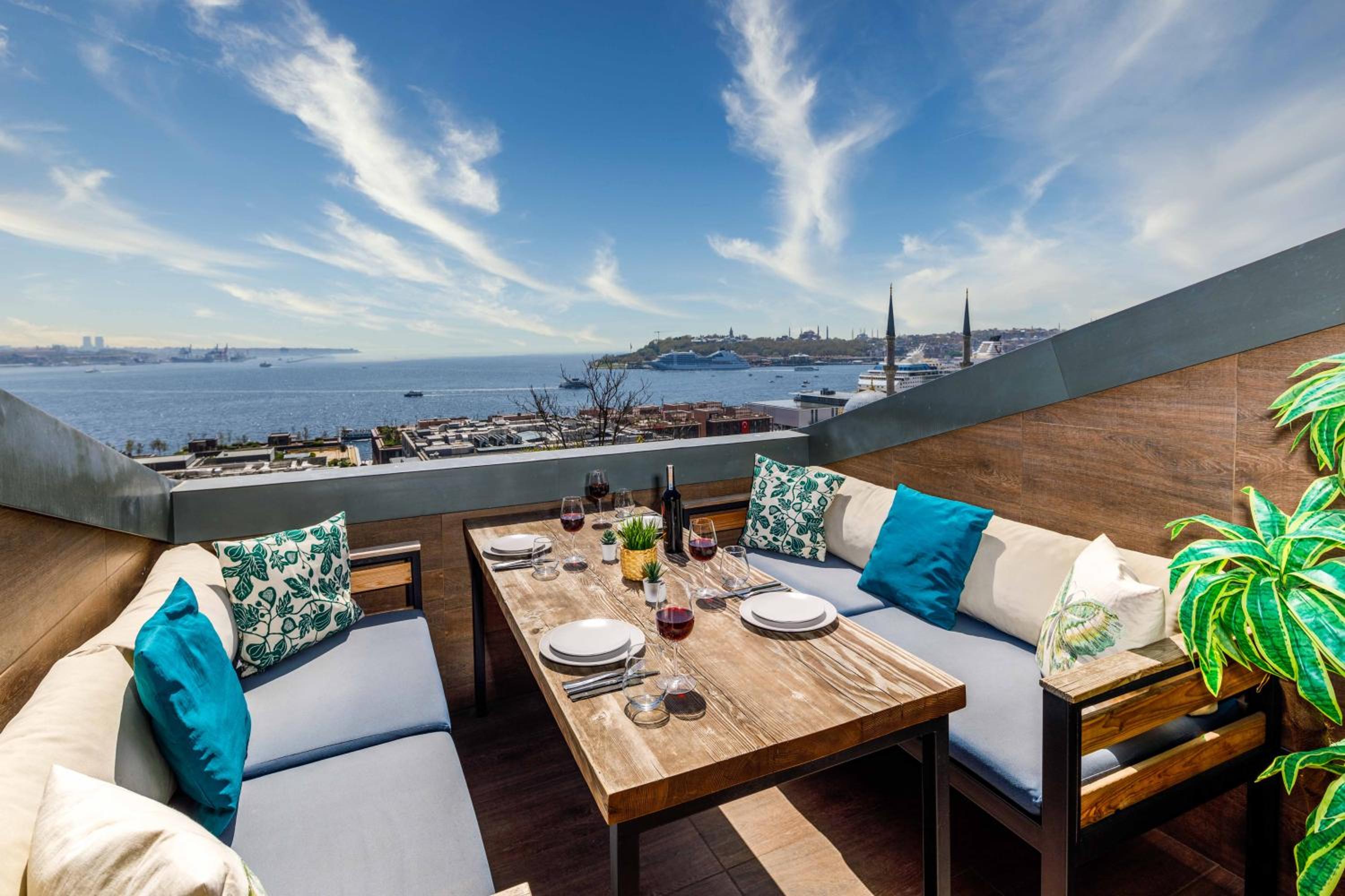 Monnas Bosphorus - Image 30