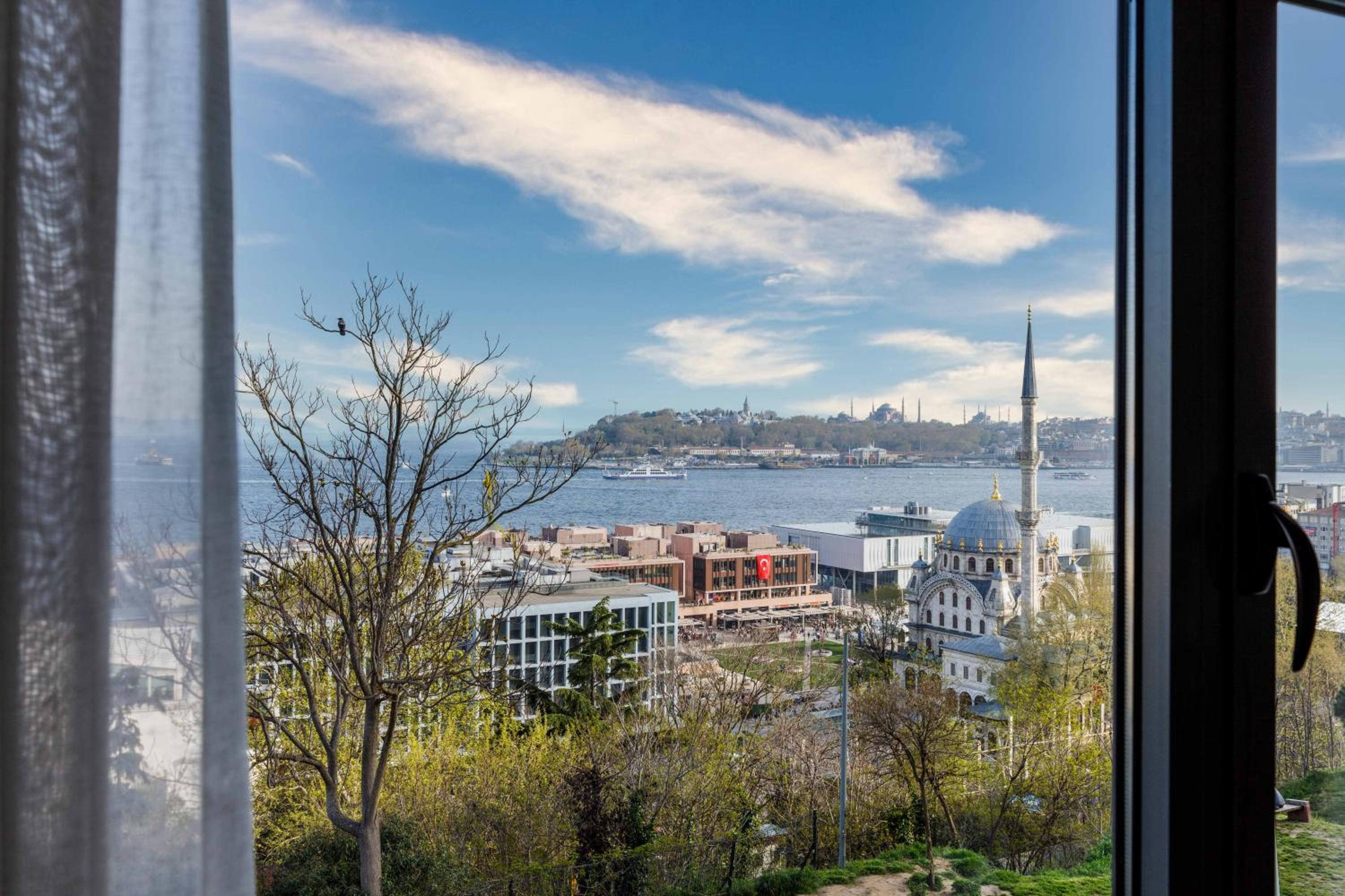 Monnas Bosphorus - Image 68