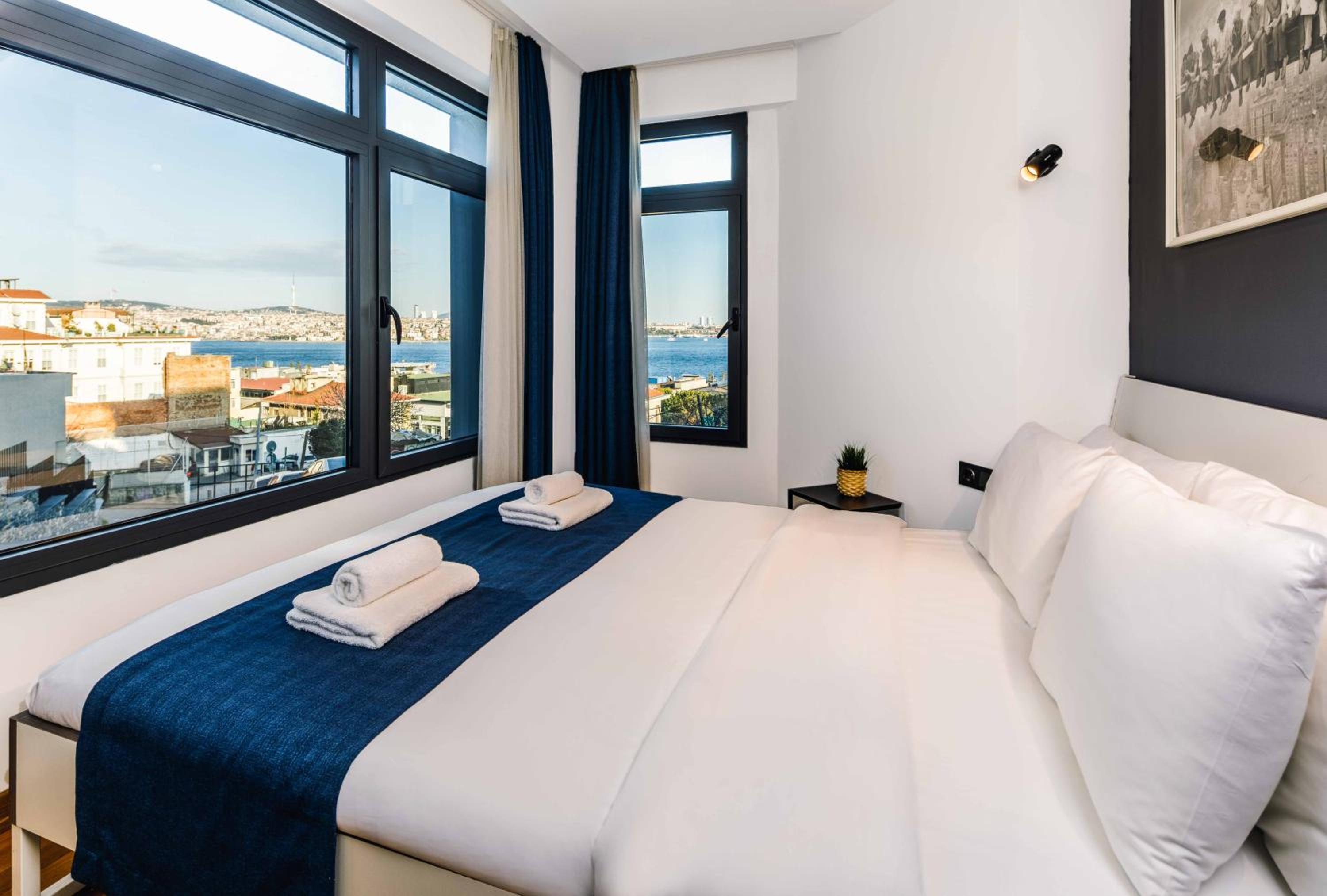 Monnas Bosphorus - Image 49