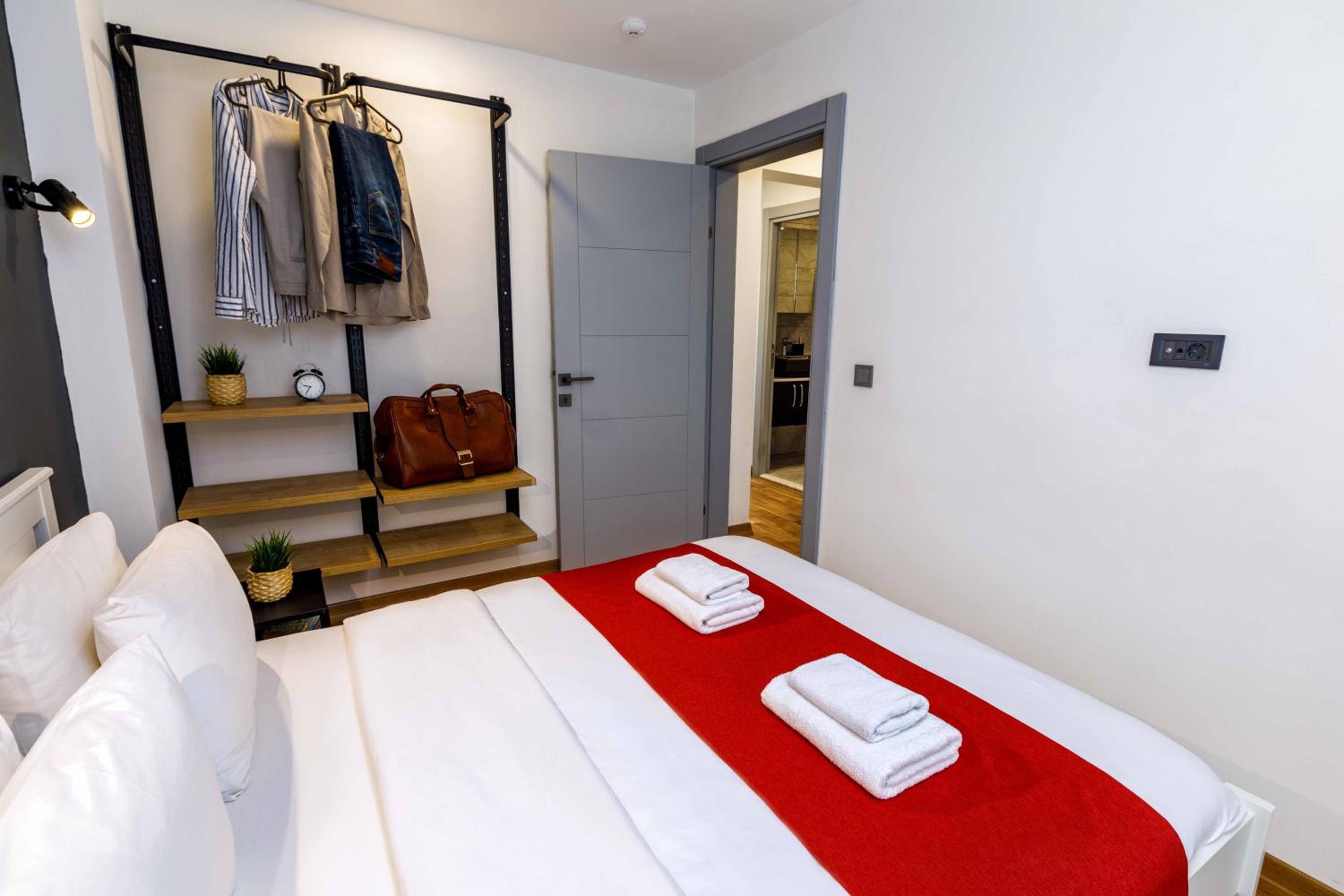 Monnas Bosphorus - Image 50