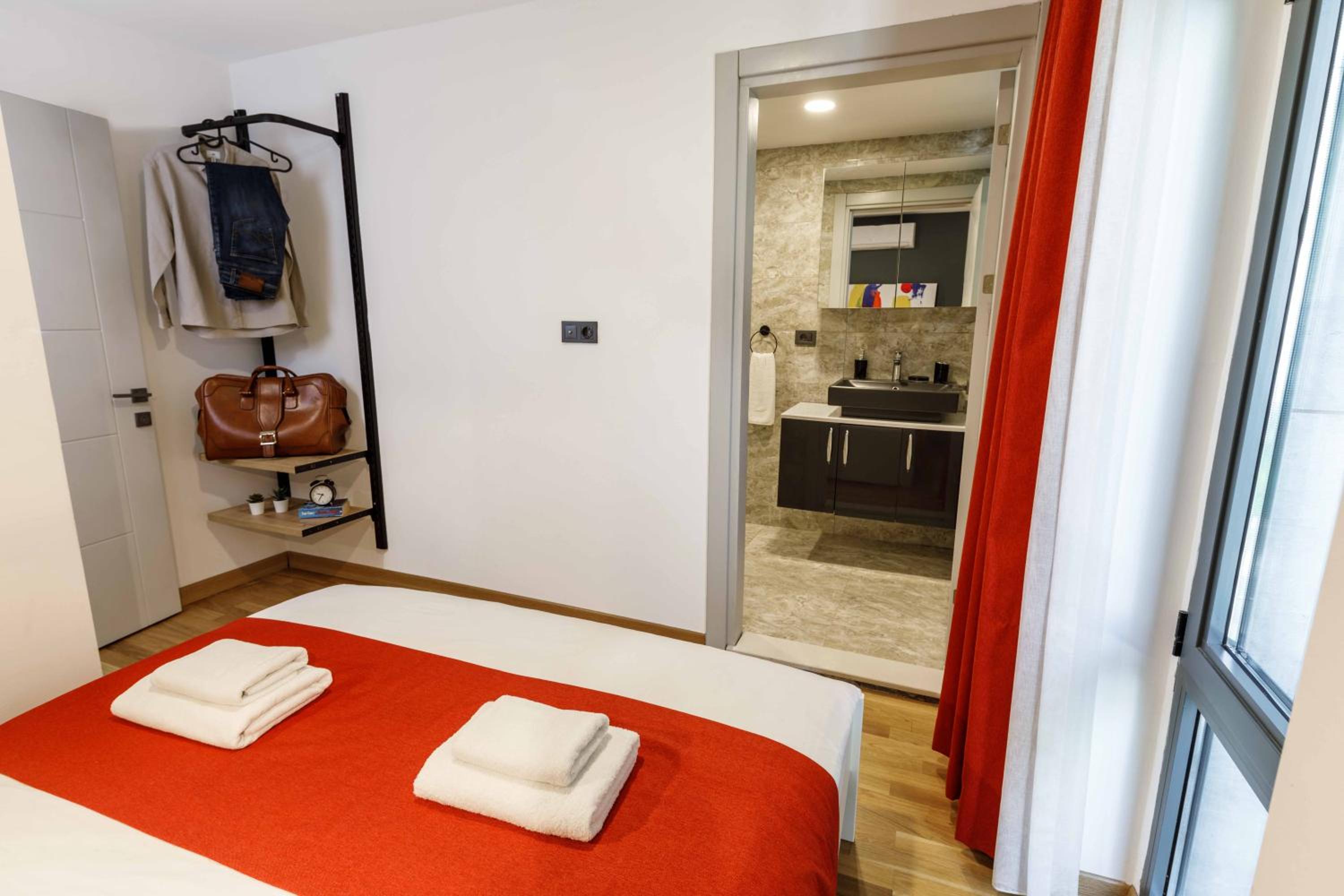 Monnas Bosphorus - Image 54