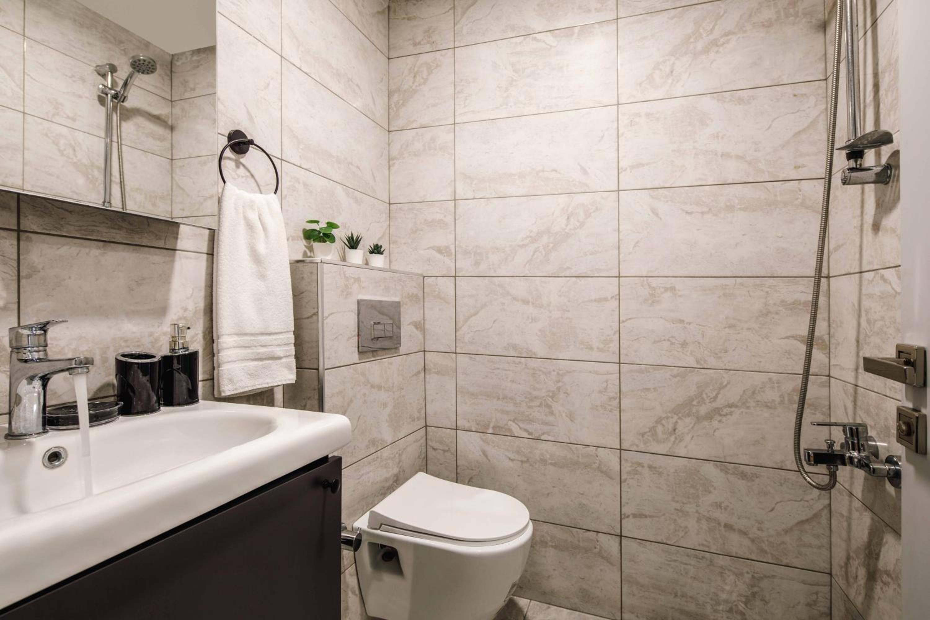 Monnas Bosphorus - Image 55