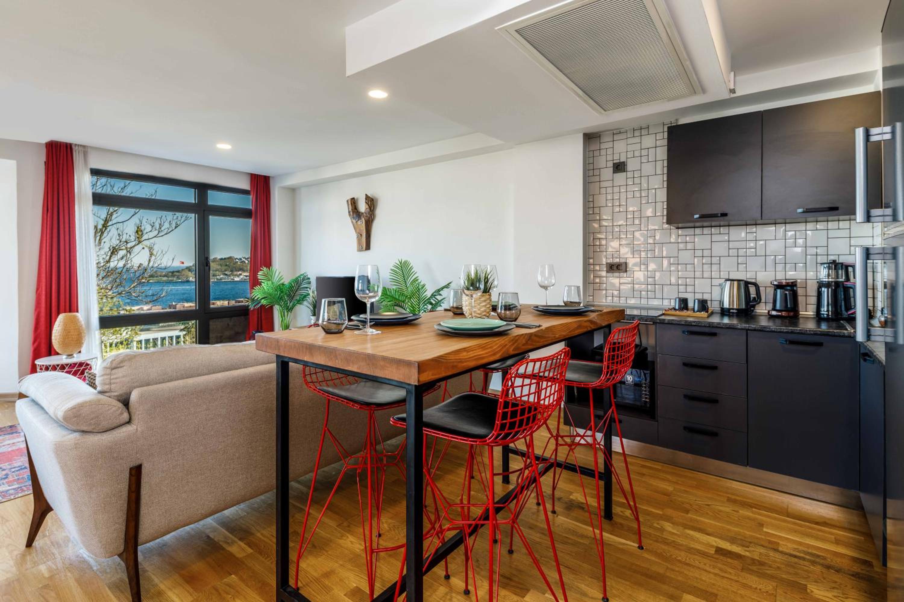 Monnas Bosphorus - Image 60