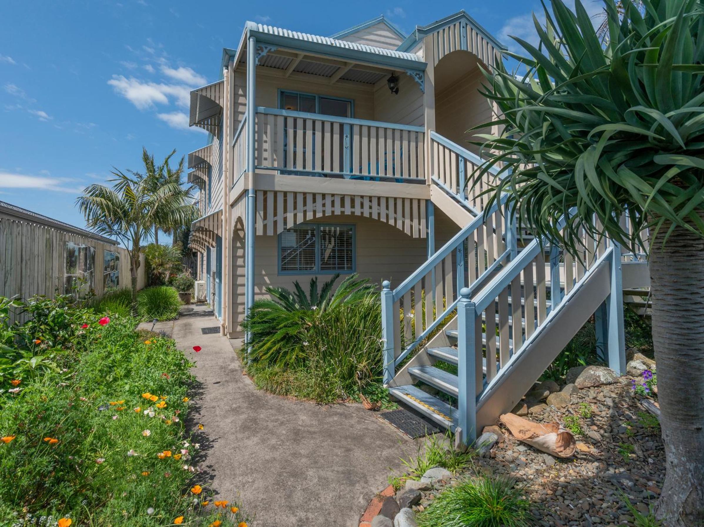 Pipi Dune Villa - Whitianga Holiday Home view 2
