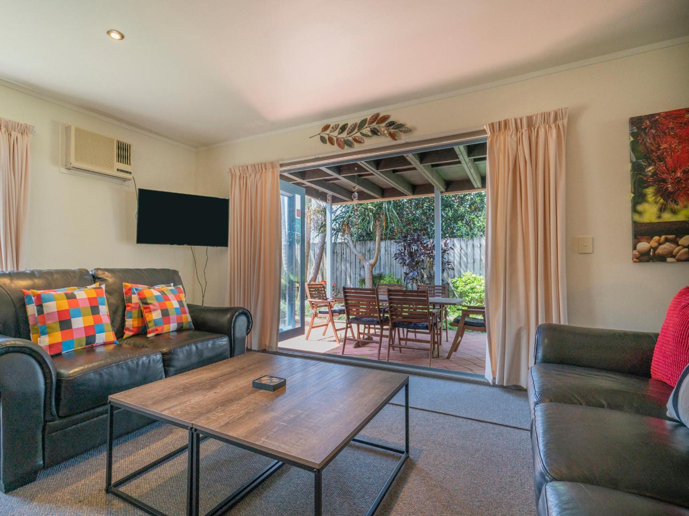 Pipi Dune Villa - Whitianga Holiday Home view 5