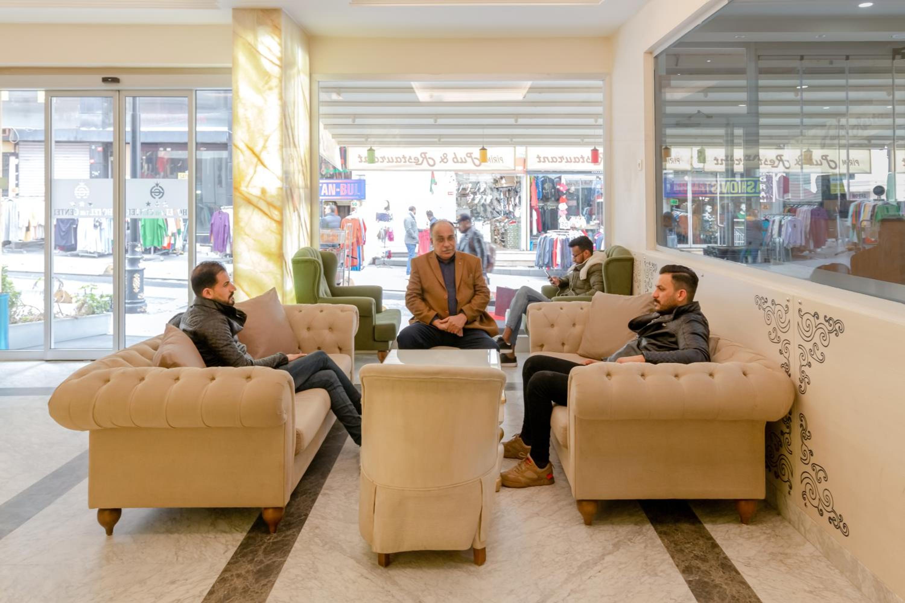 The Center Otel - Image 7