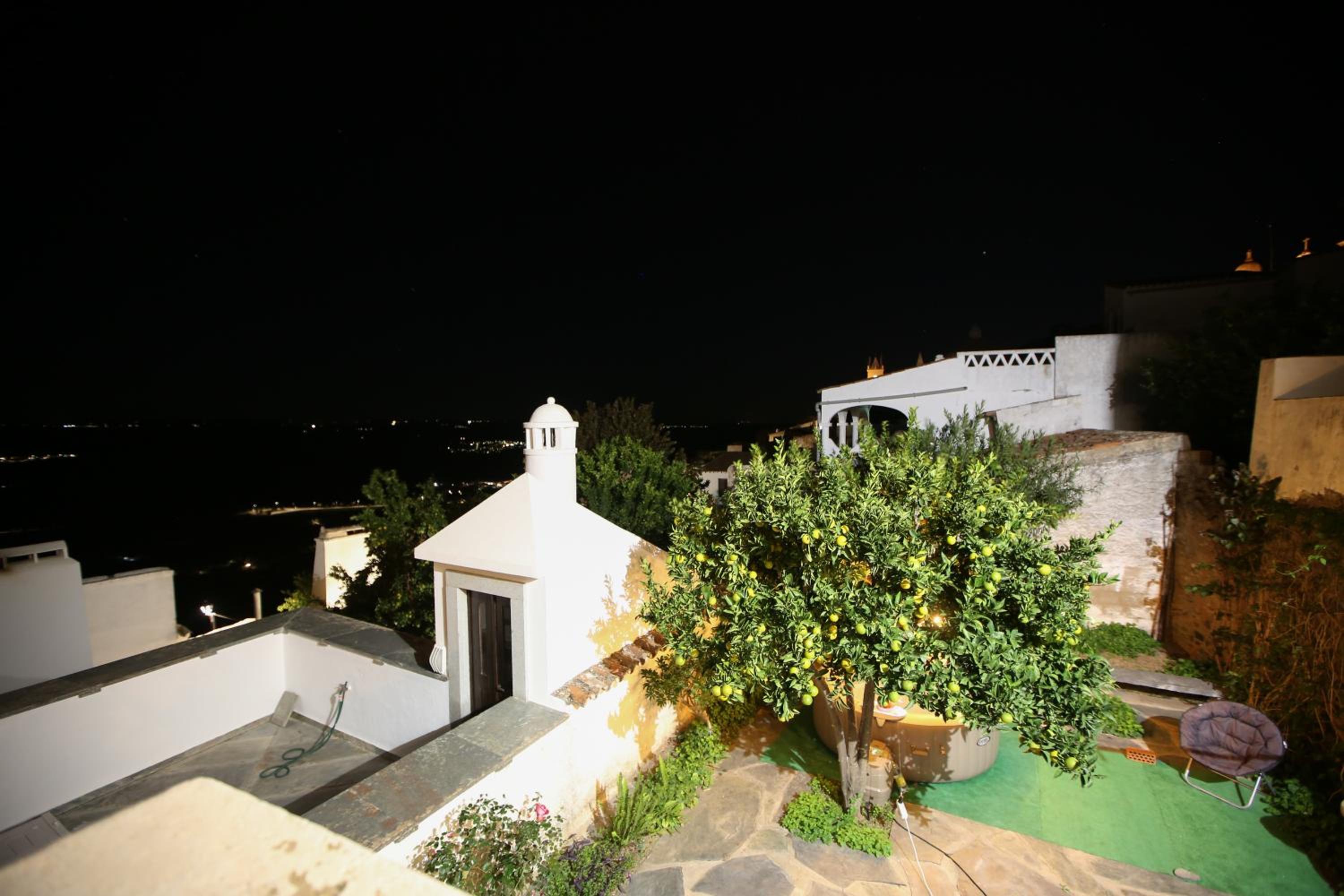 Photo 38