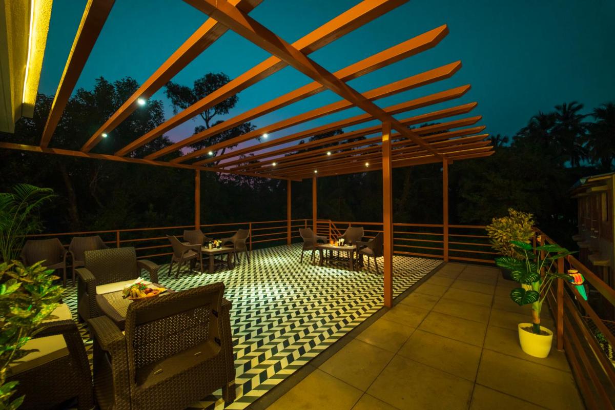 outdoor BBQ area