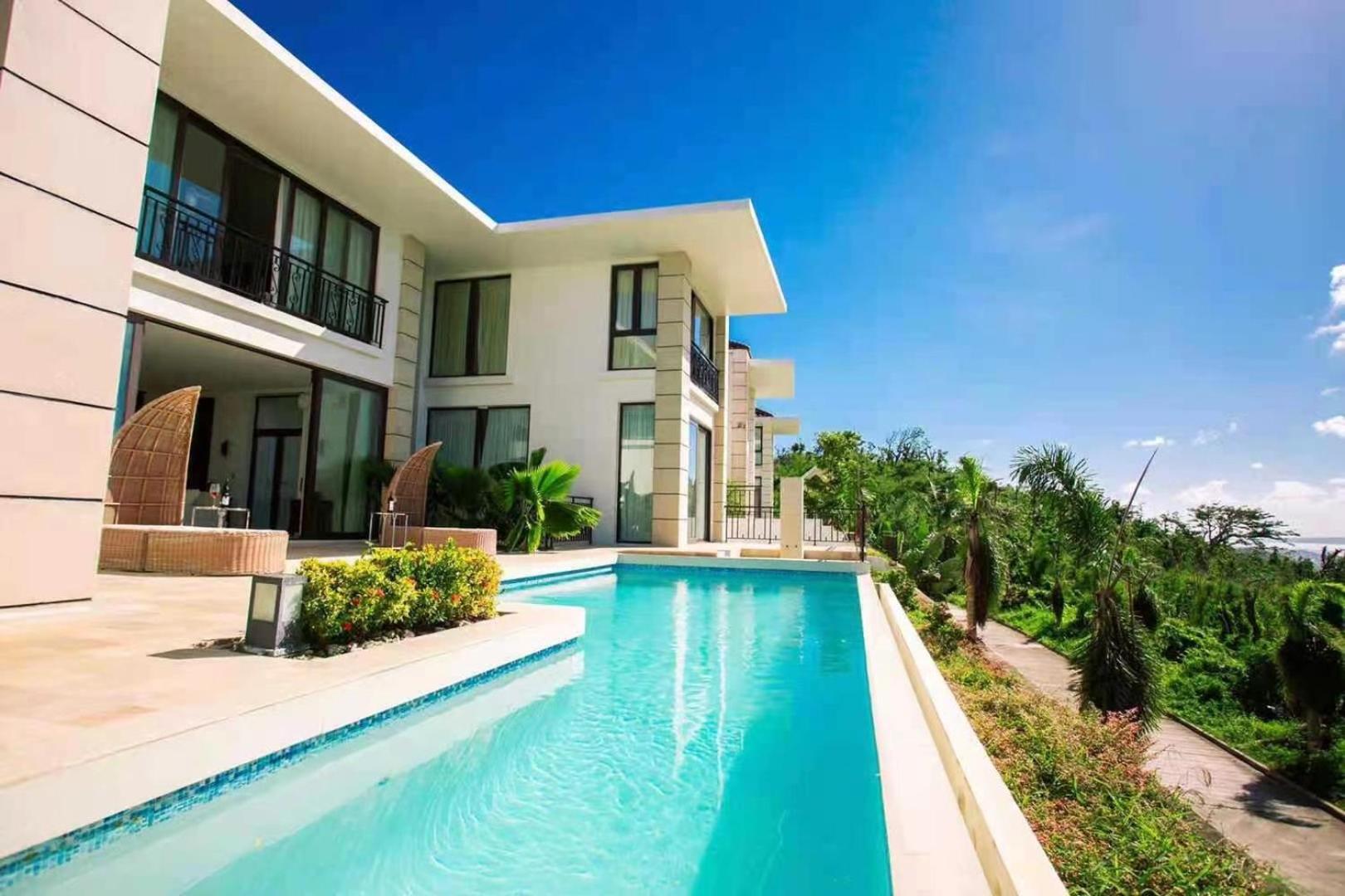 Navy Hill Resort view 2