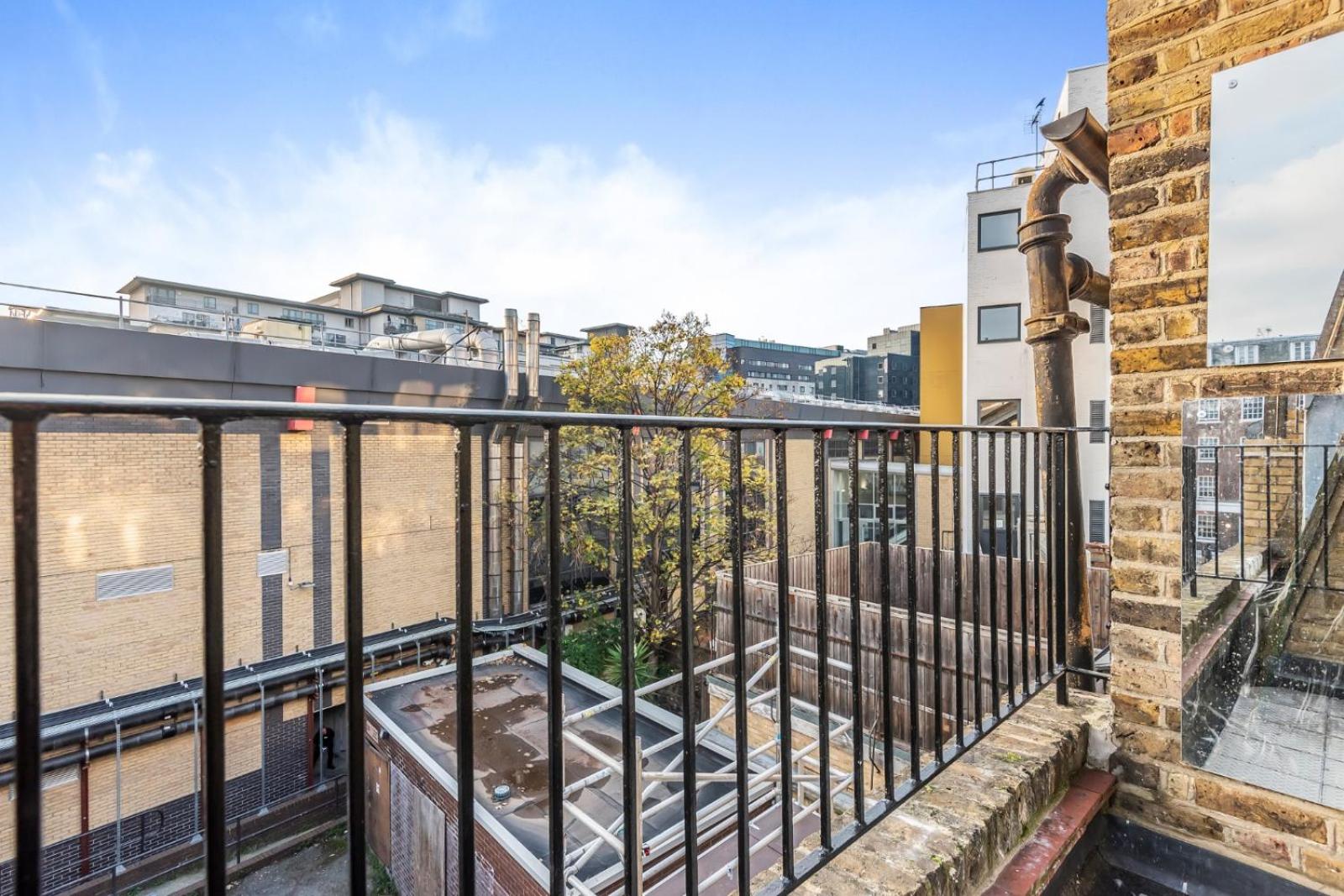 Central London-Modern Contemporary Flat