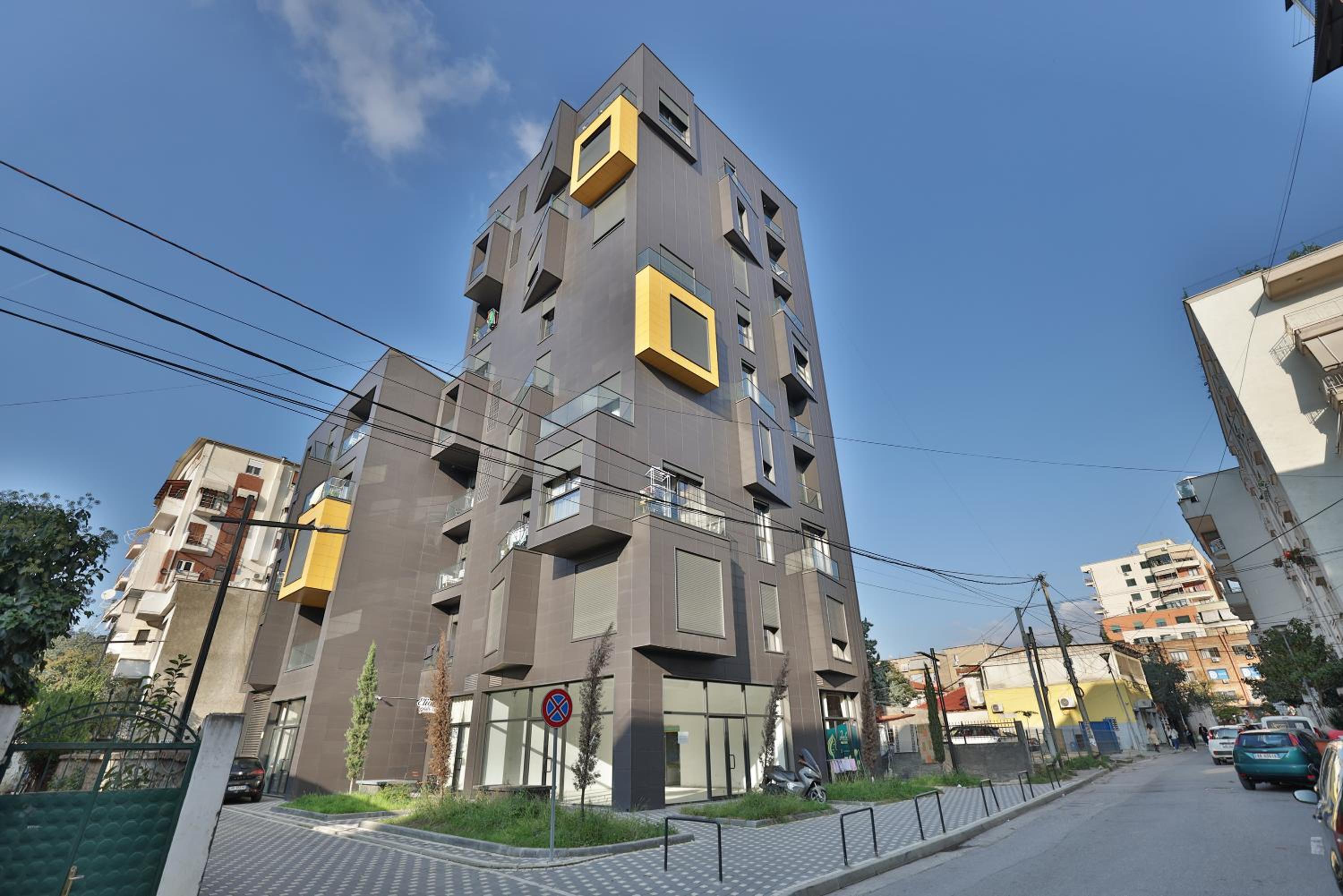 Apollo Apartment by Holistay