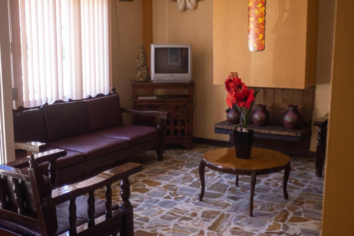 Zacatecas Vacations - OYO Hotel Colon, Plaza Bicentenario, Zacatecas Centro - Property Image 84