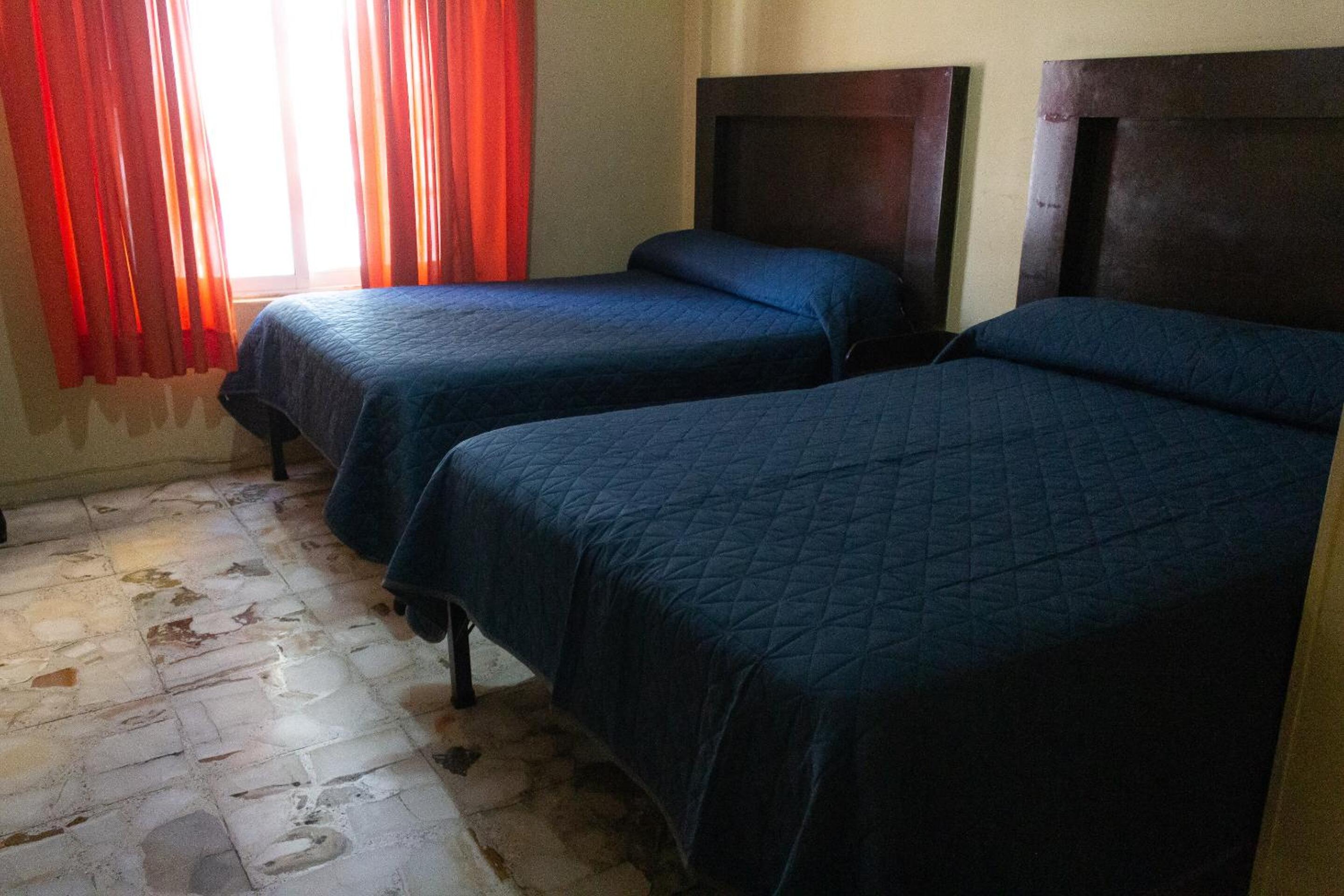 Zacatecas Vacations - OYO Hotel Colon, Plaza Bicentenario, Zacatecas Centro - Property Image 22