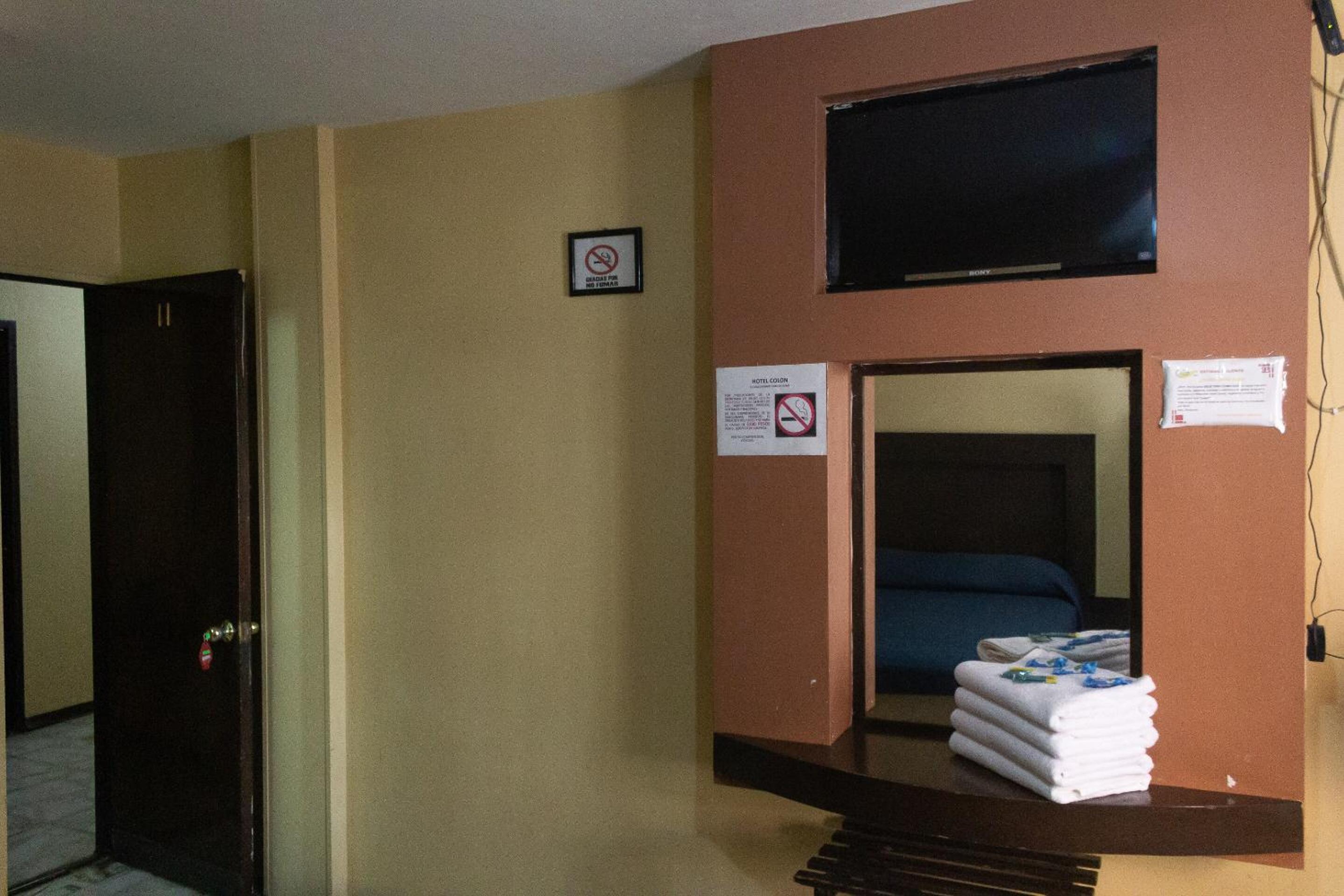 Zacatecas Vacations - OYO Hotel Colon, Plaza Bicentenario, Zacatecas Centro - Property Image 26