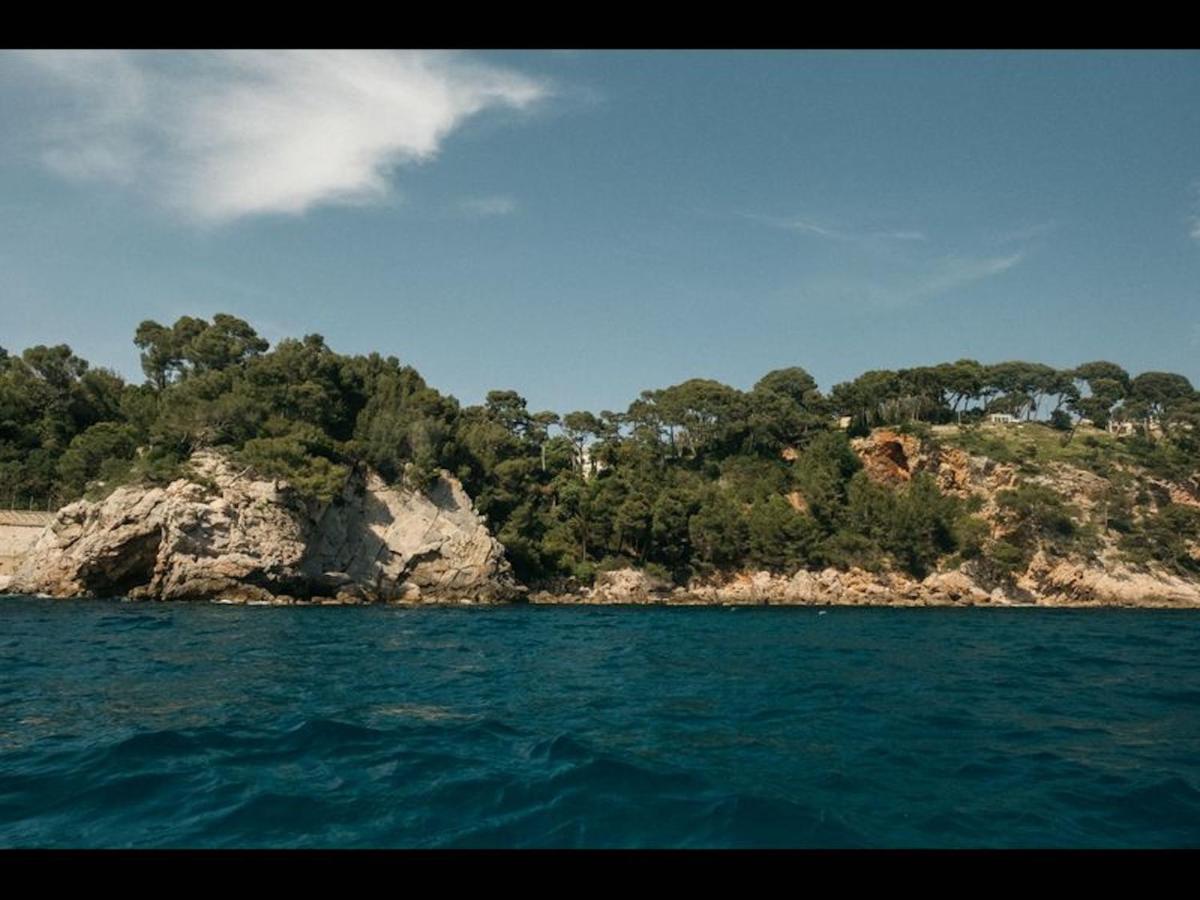 Villa la Bastide - French Riviera on the waterfront view 4