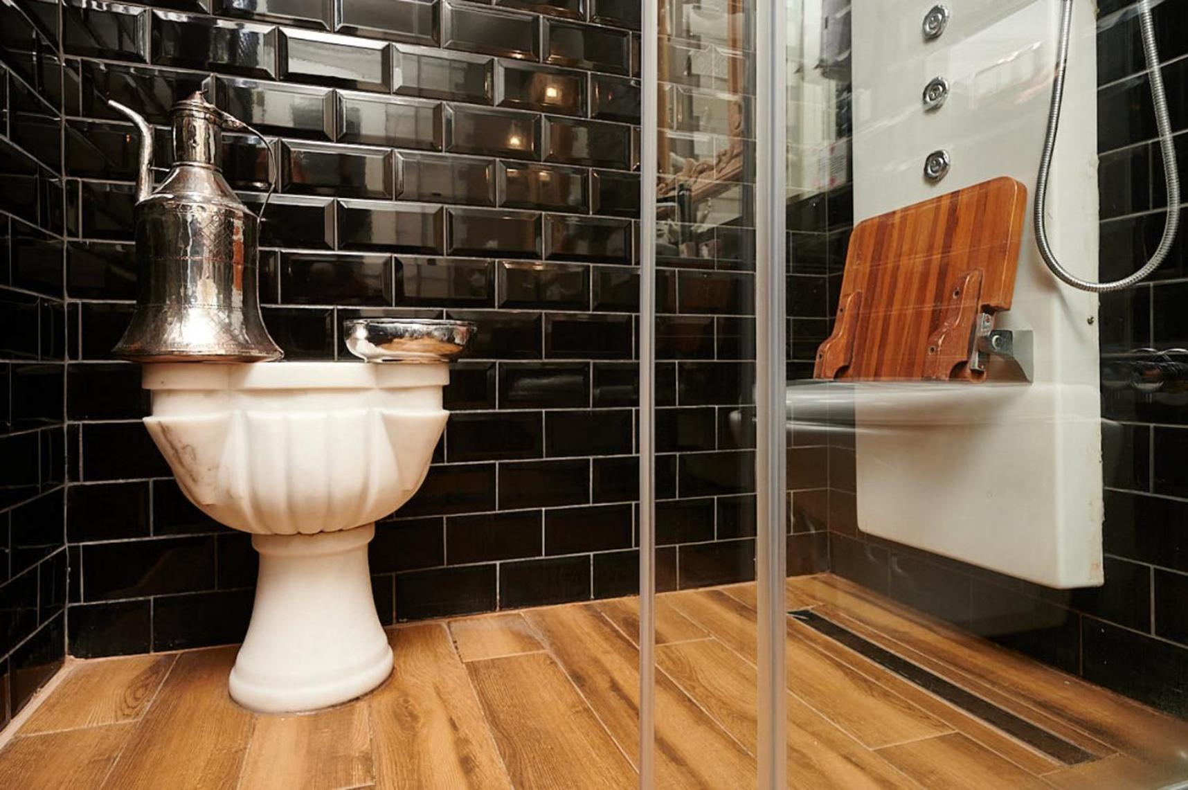 Faik Pasha Otelleri Özel Kategori Beyoğlu İstanbul - Image 170