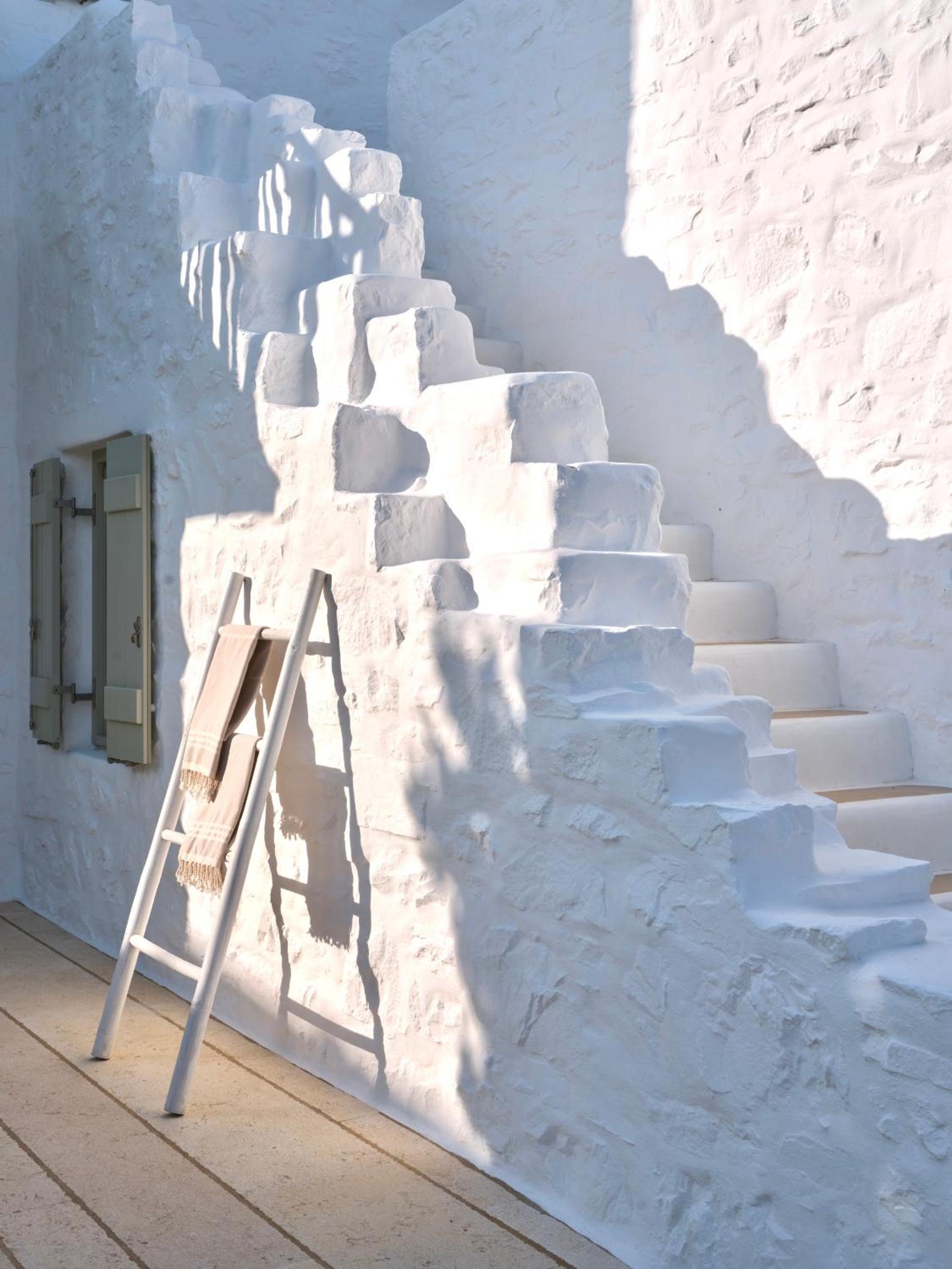 VILLA EKAVI FILIZI - Seaside Residence just outside of Naousa