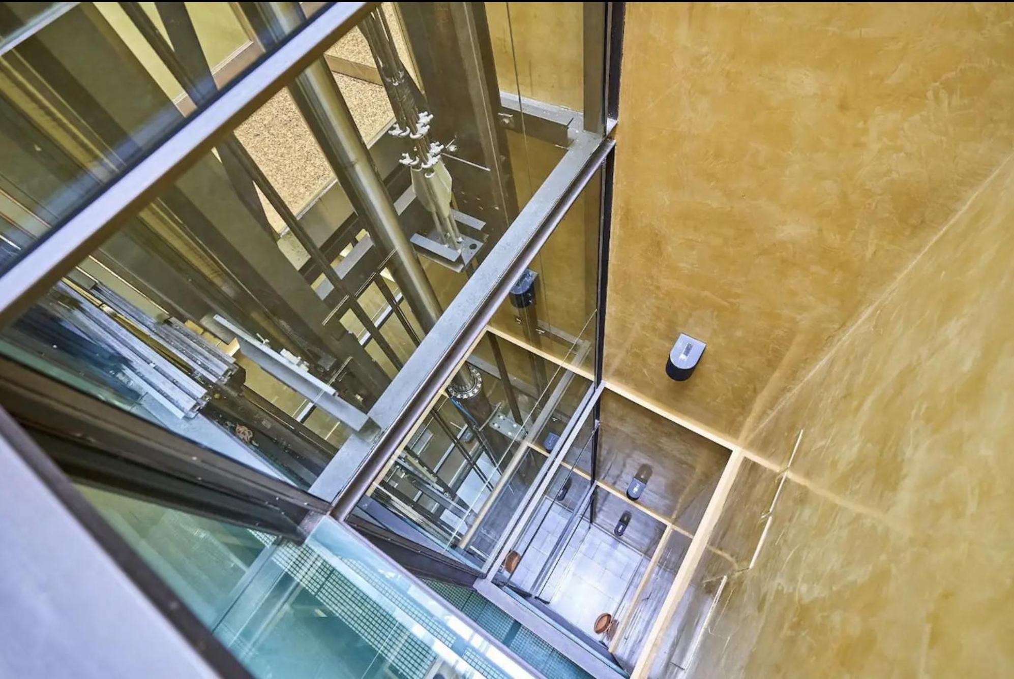 1 Plaza Mayor-Prior 5-AT By Victoria