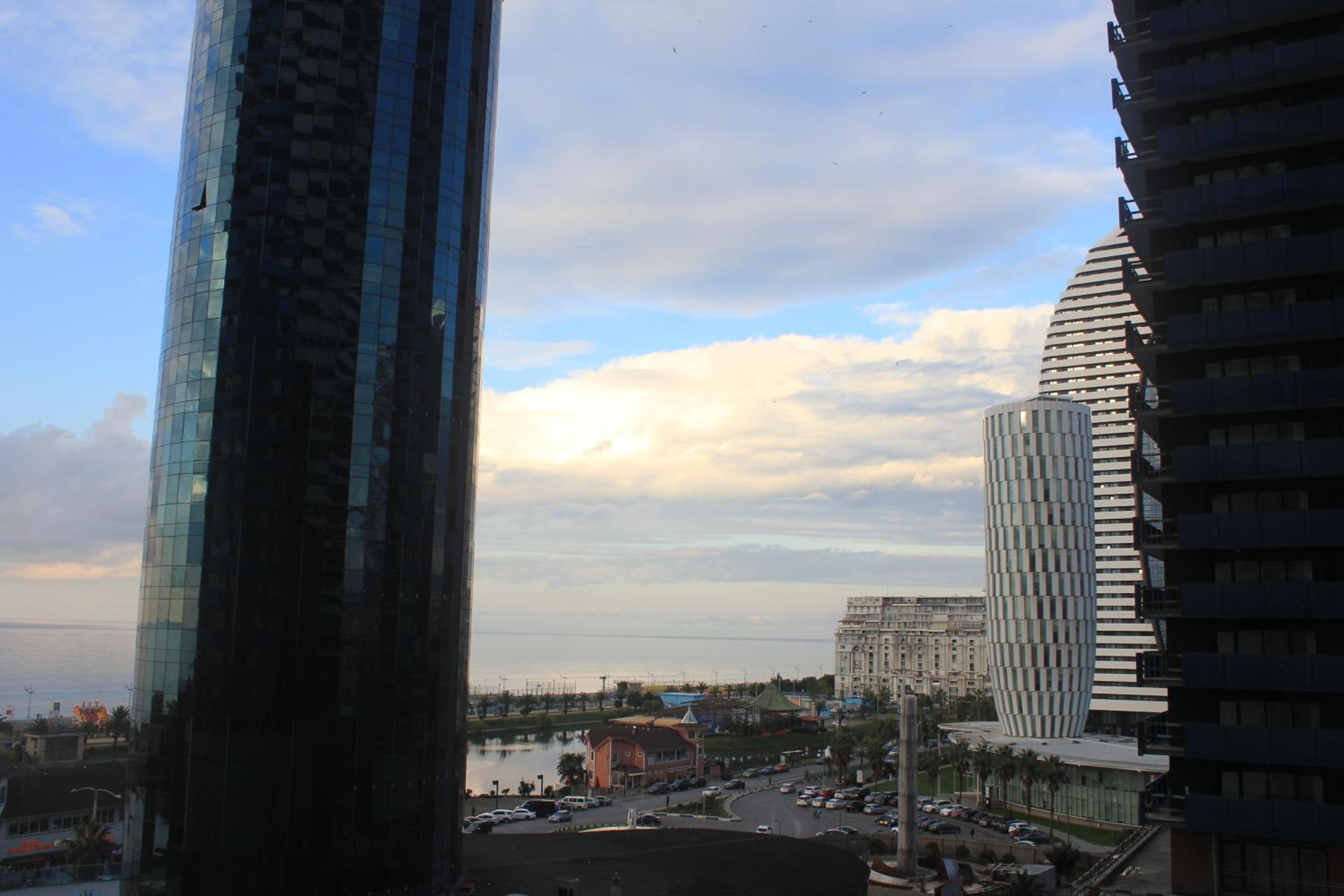 Luxurious Studio Beach Front Batumi view 2