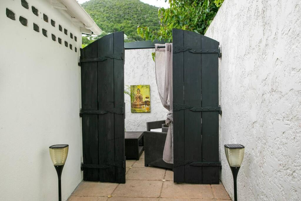 Villa Elé, 4 chambres, jardin tropical et piscine view 5
