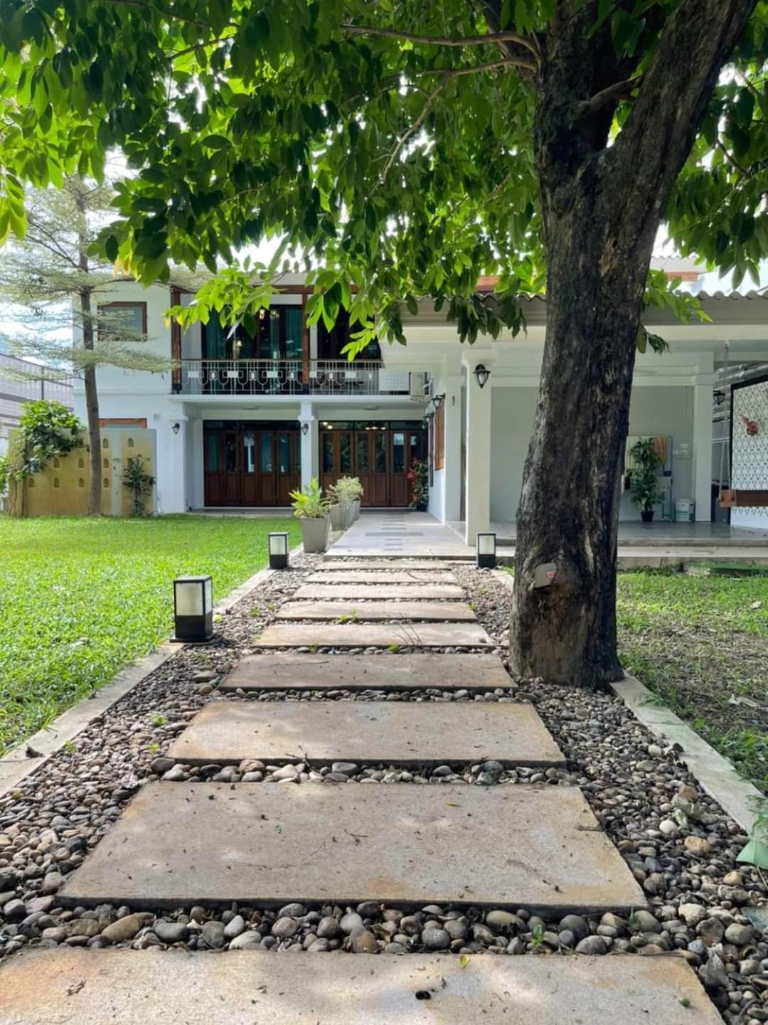Stay @ Na Maeping Private House by Ping River