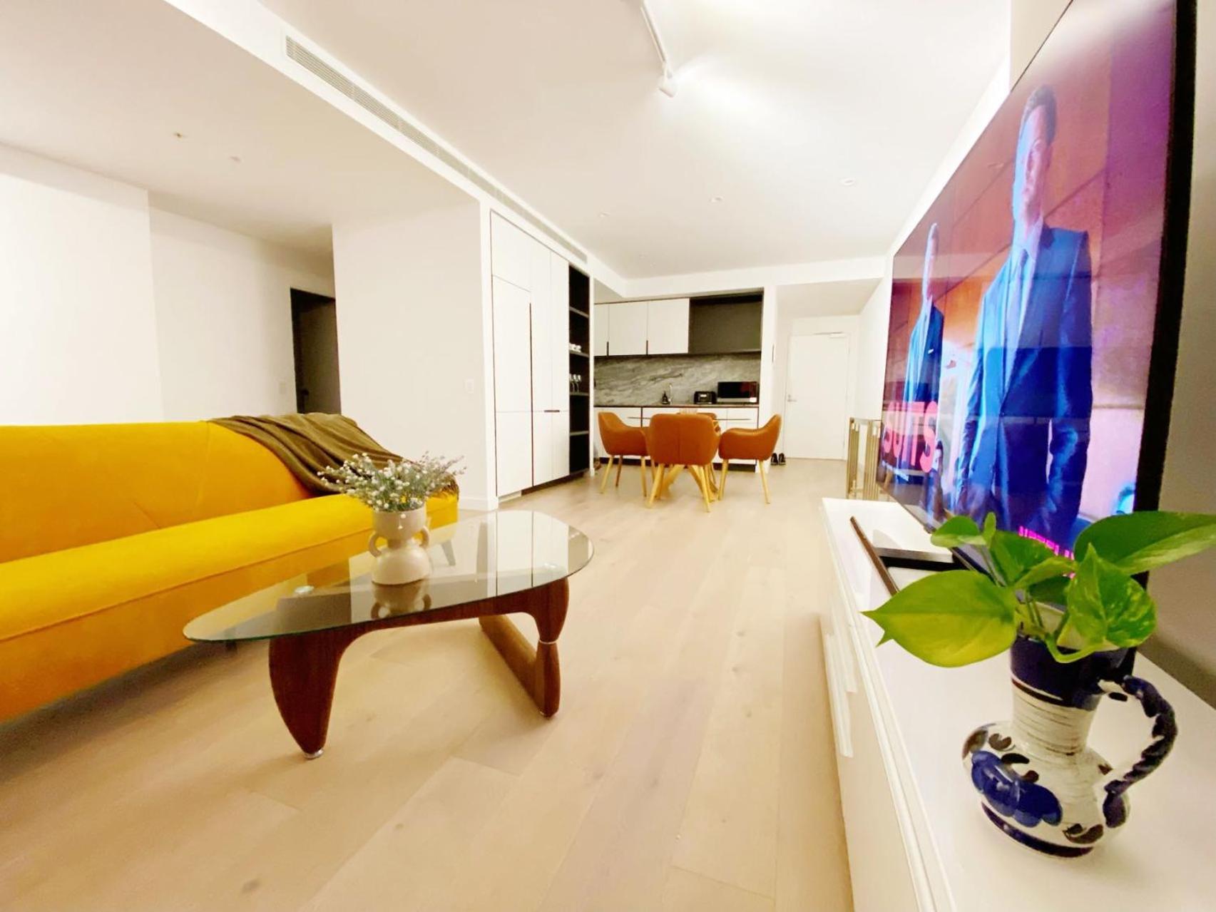 Melbourne CBD Apt with Free Car Park Ocean View