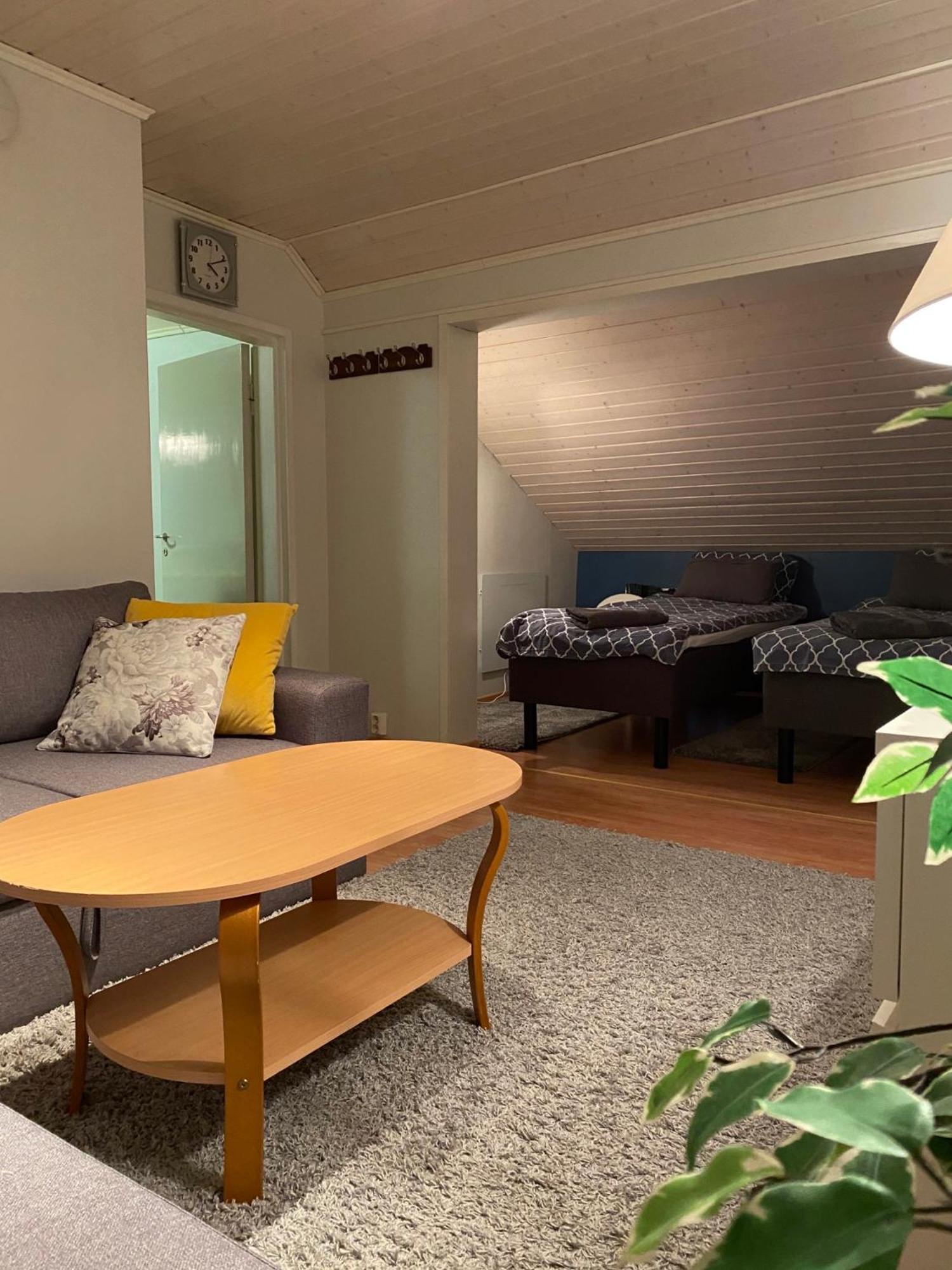 Koskentien kotimajoitus & Luxury Glamping view 2