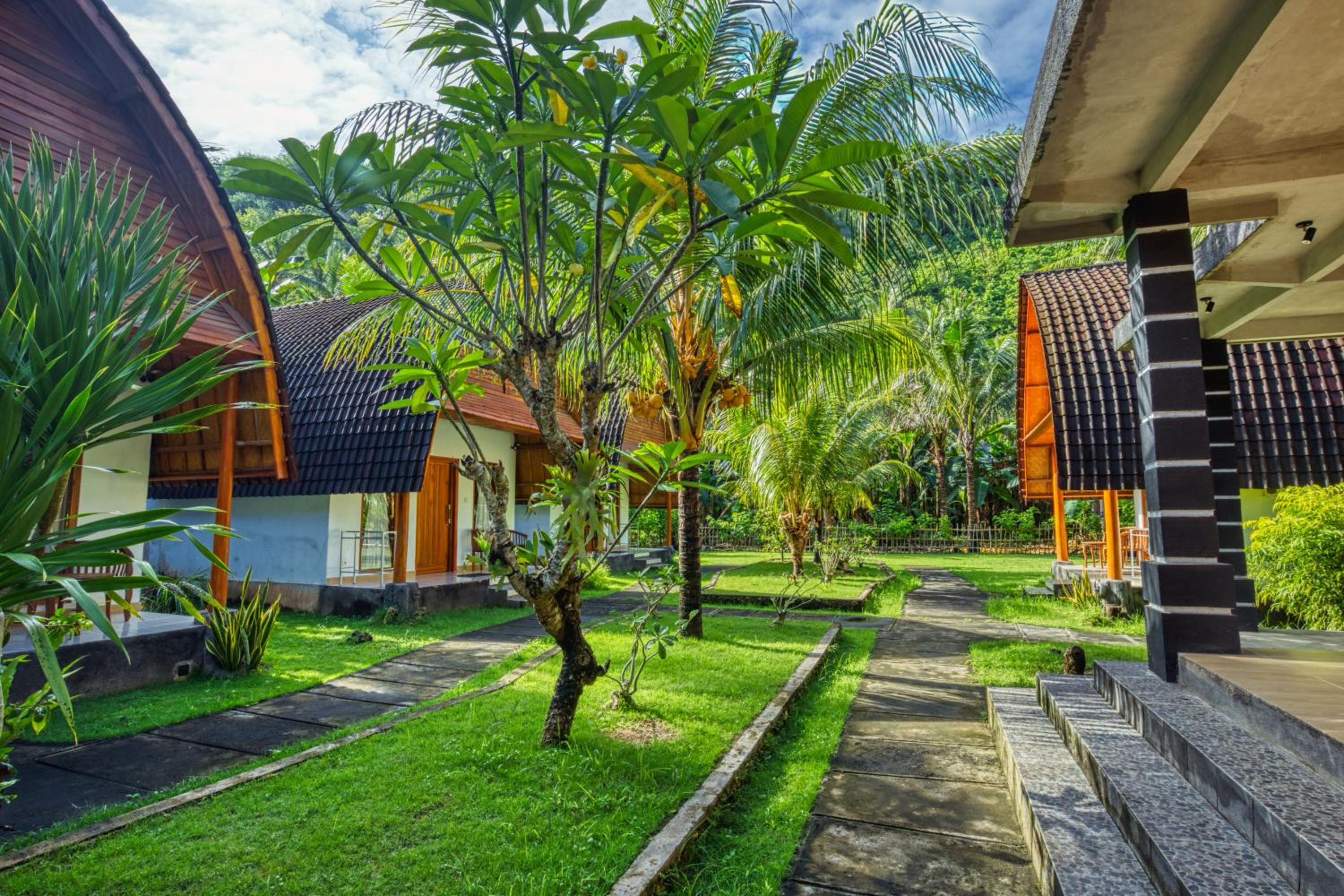 Komurd Lavender Bungalow