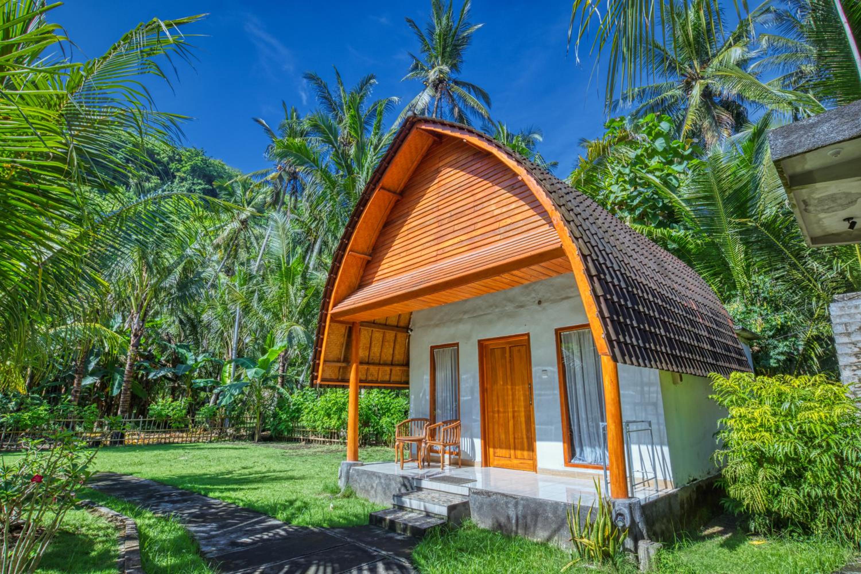 Komurd Lavender Bungalow — Nusa Penida, Bali