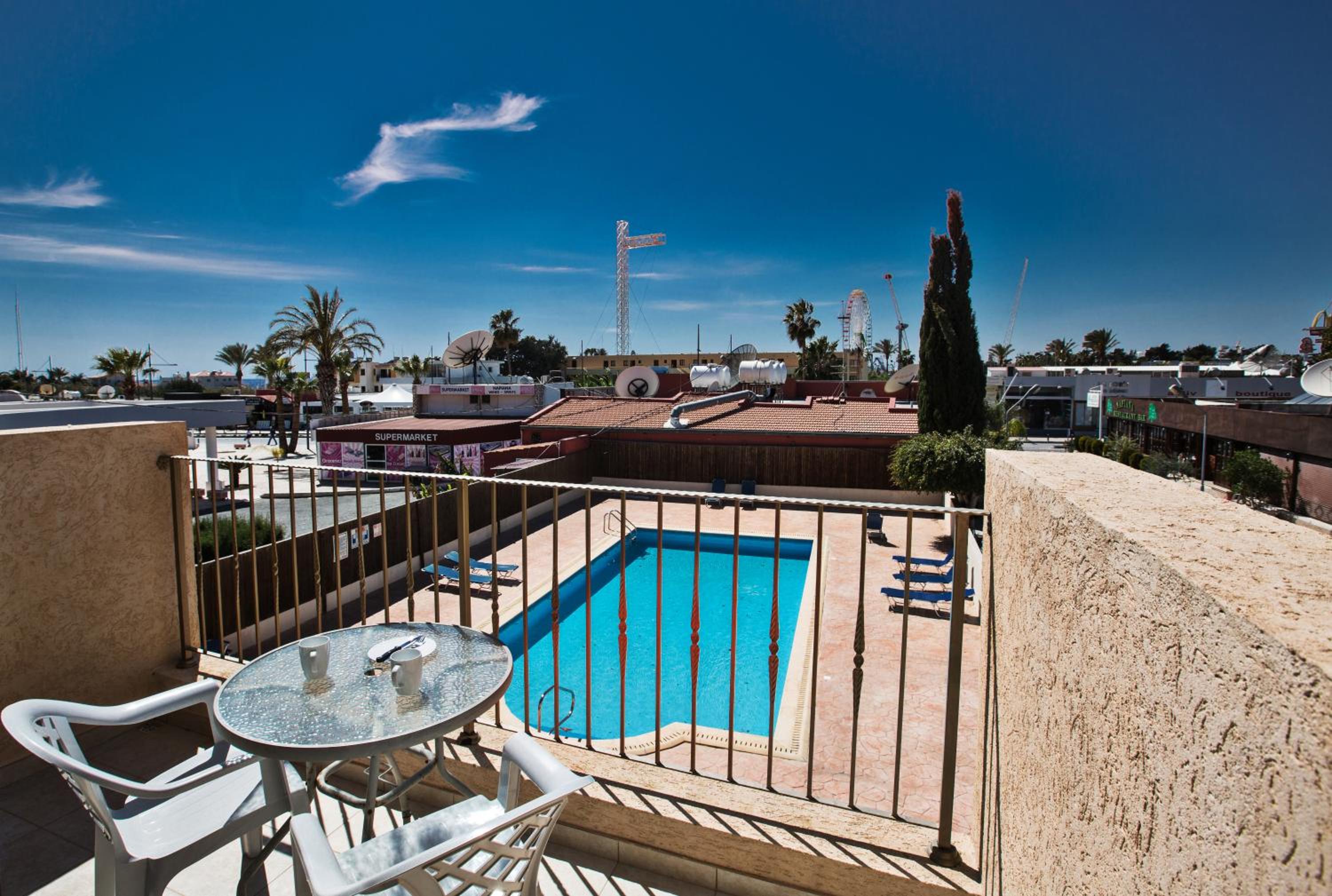 Napiana Apartments