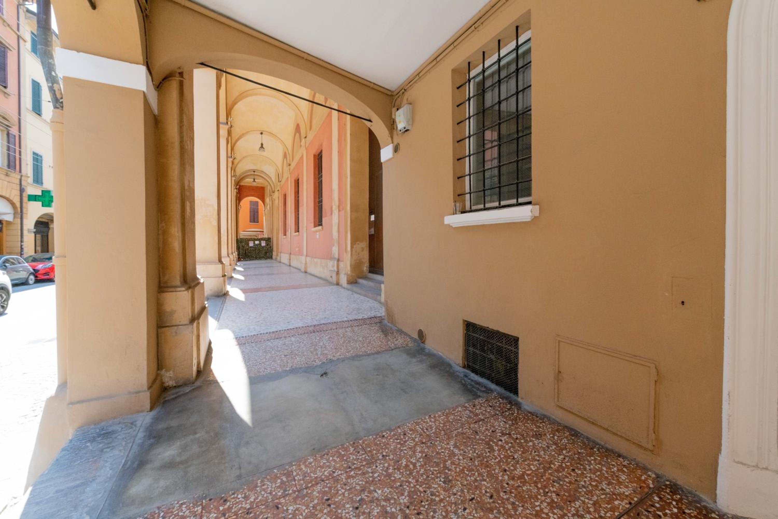 Realkasa La Finestrella Sui Portici view 3