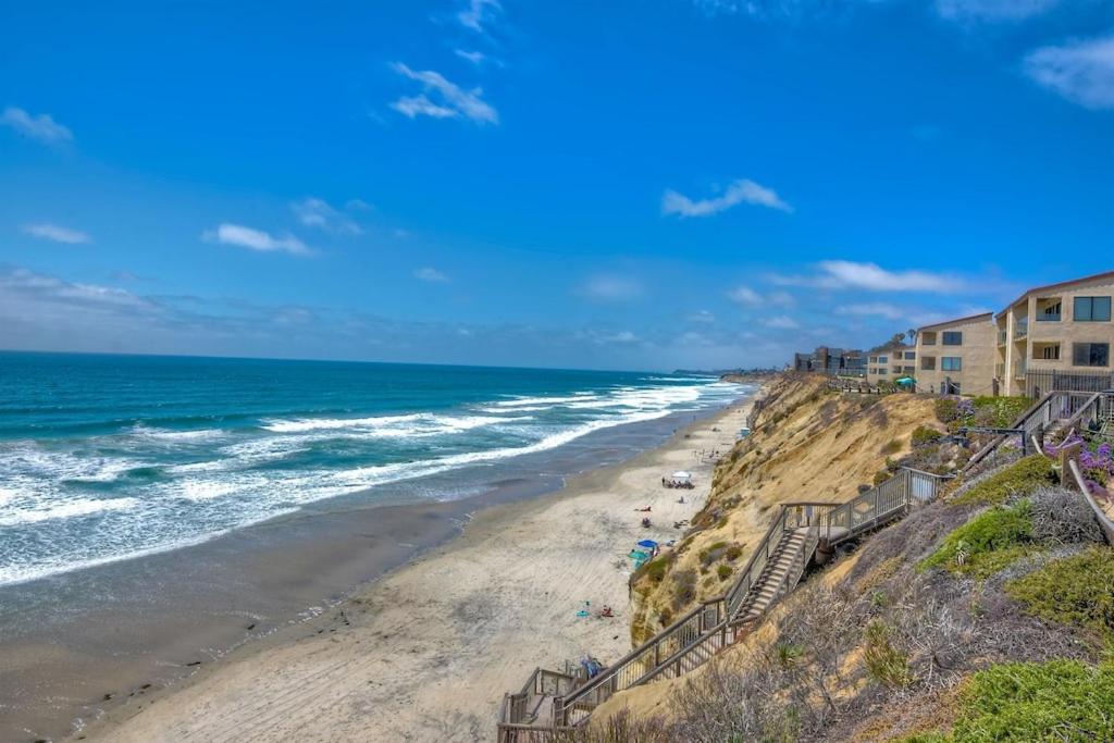 Oceanfront Luxury, Fully Remodeled, Five-Star