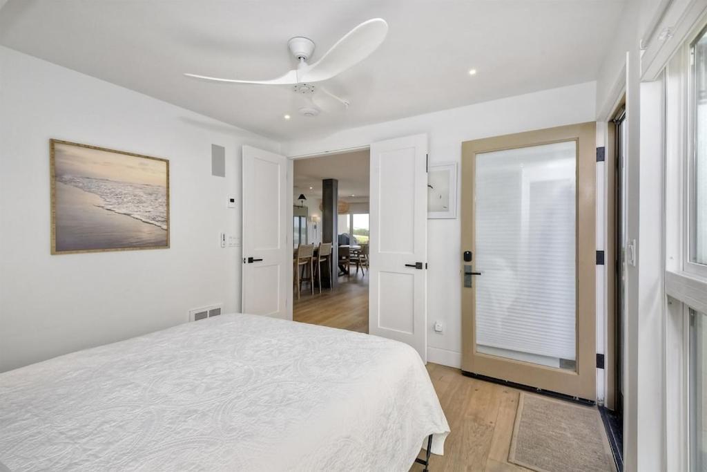 Oceanfront Luxury, Fully Remodeled, Five-Star