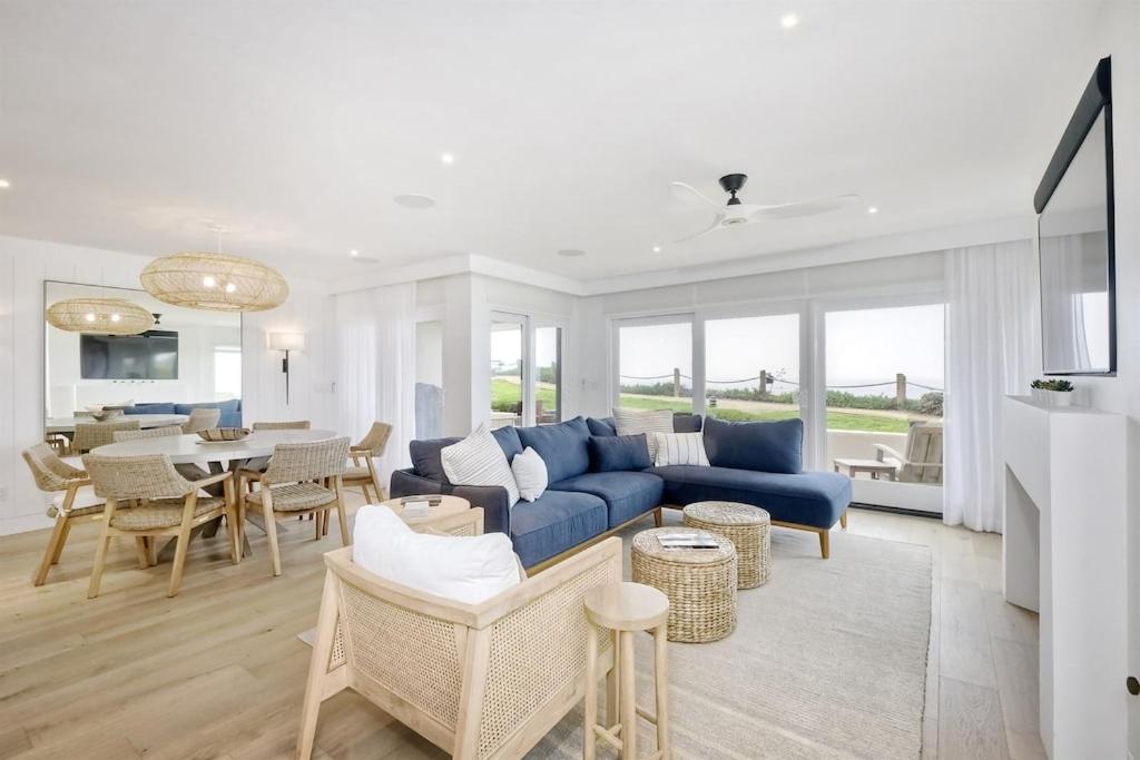 Oceanfront Luxury, Fully Remodeled, Five-Star