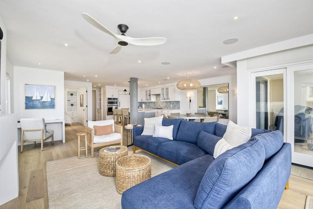 Oceanfront Luxury, Fully Remodeled, Five-Star