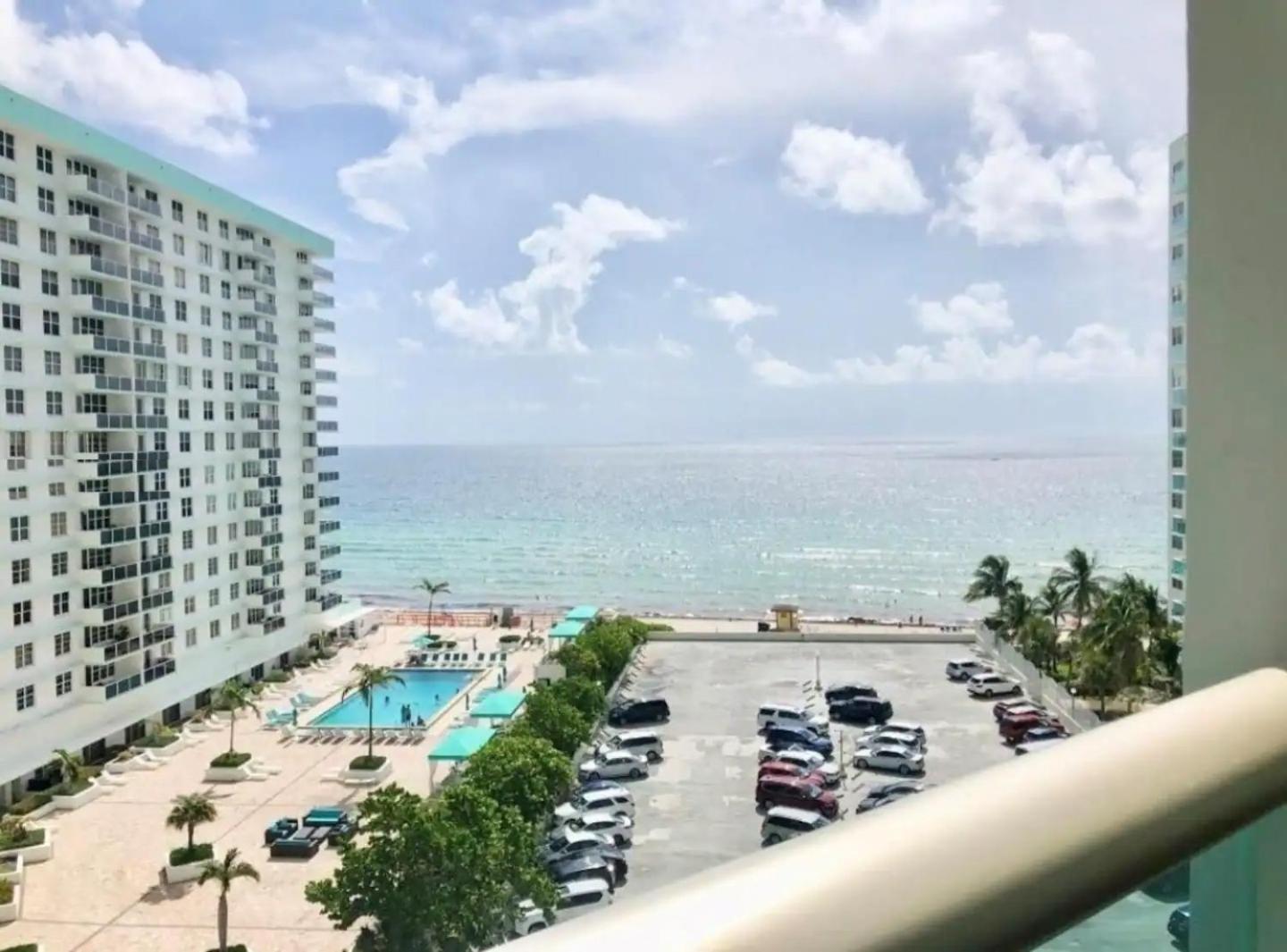 Amazing Apartment on hollywood beach TIDES view 3