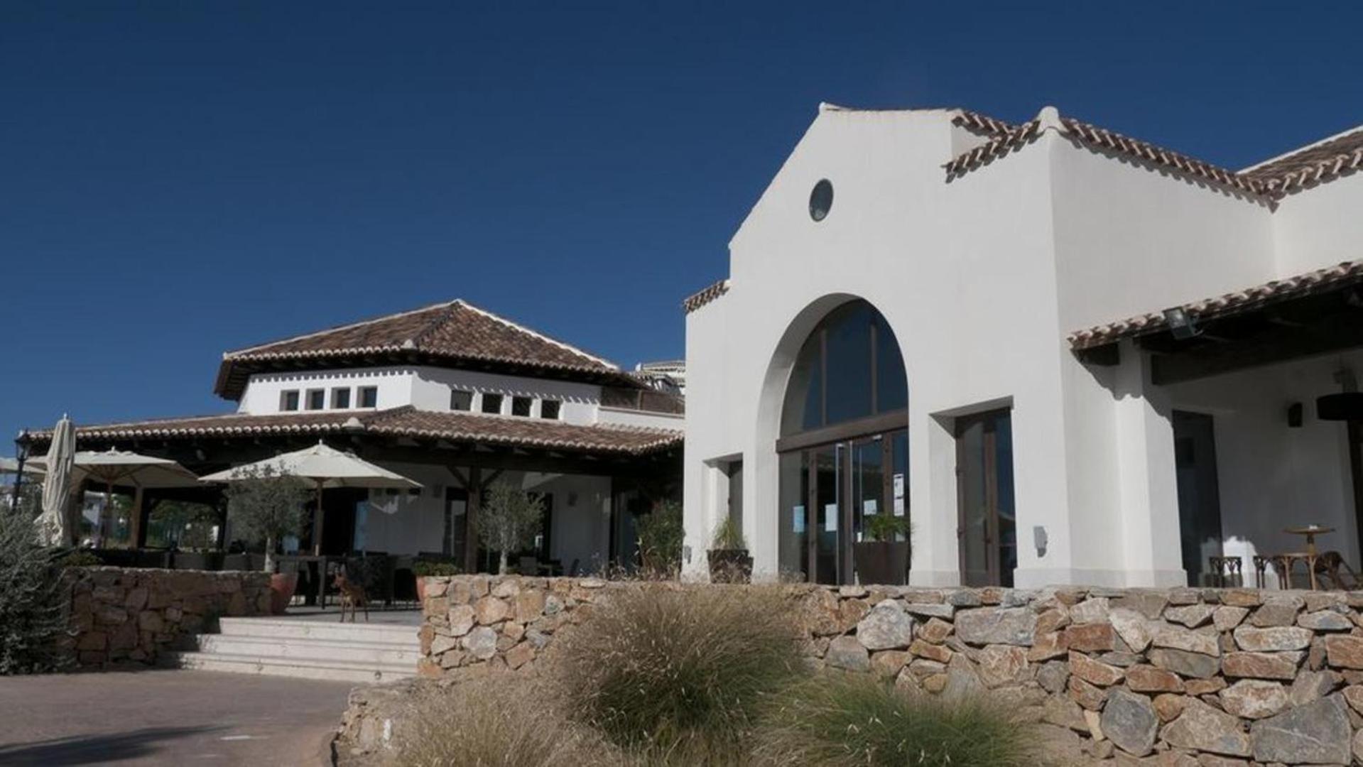 El Valle Golf Resort- Private Pool- Bbq- Parking