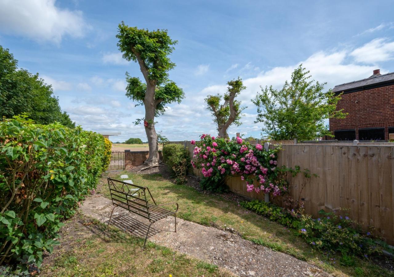 3 Bed in Littlestone oc-bt009
