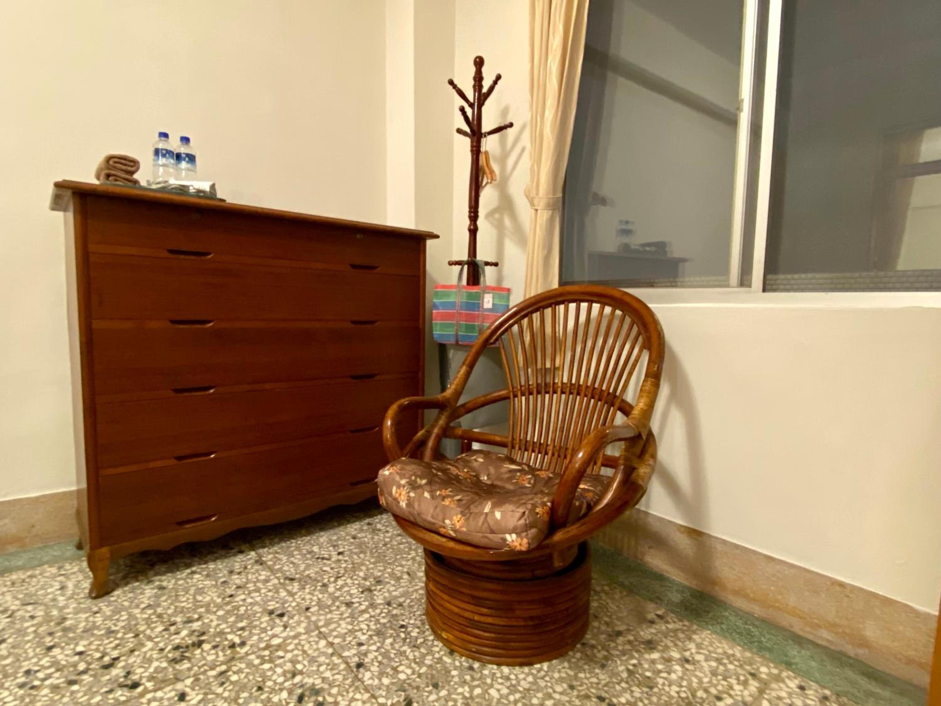 Lee's Guesthouse view 5
