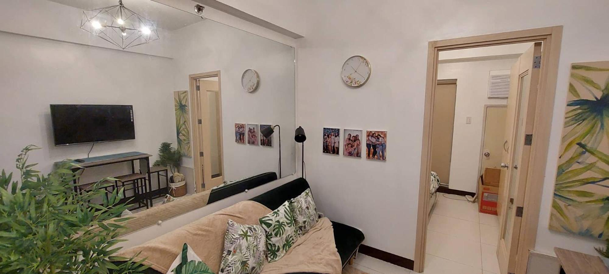 CHATEAU ELYSEE a7 near Airport and Sm mall view 4
