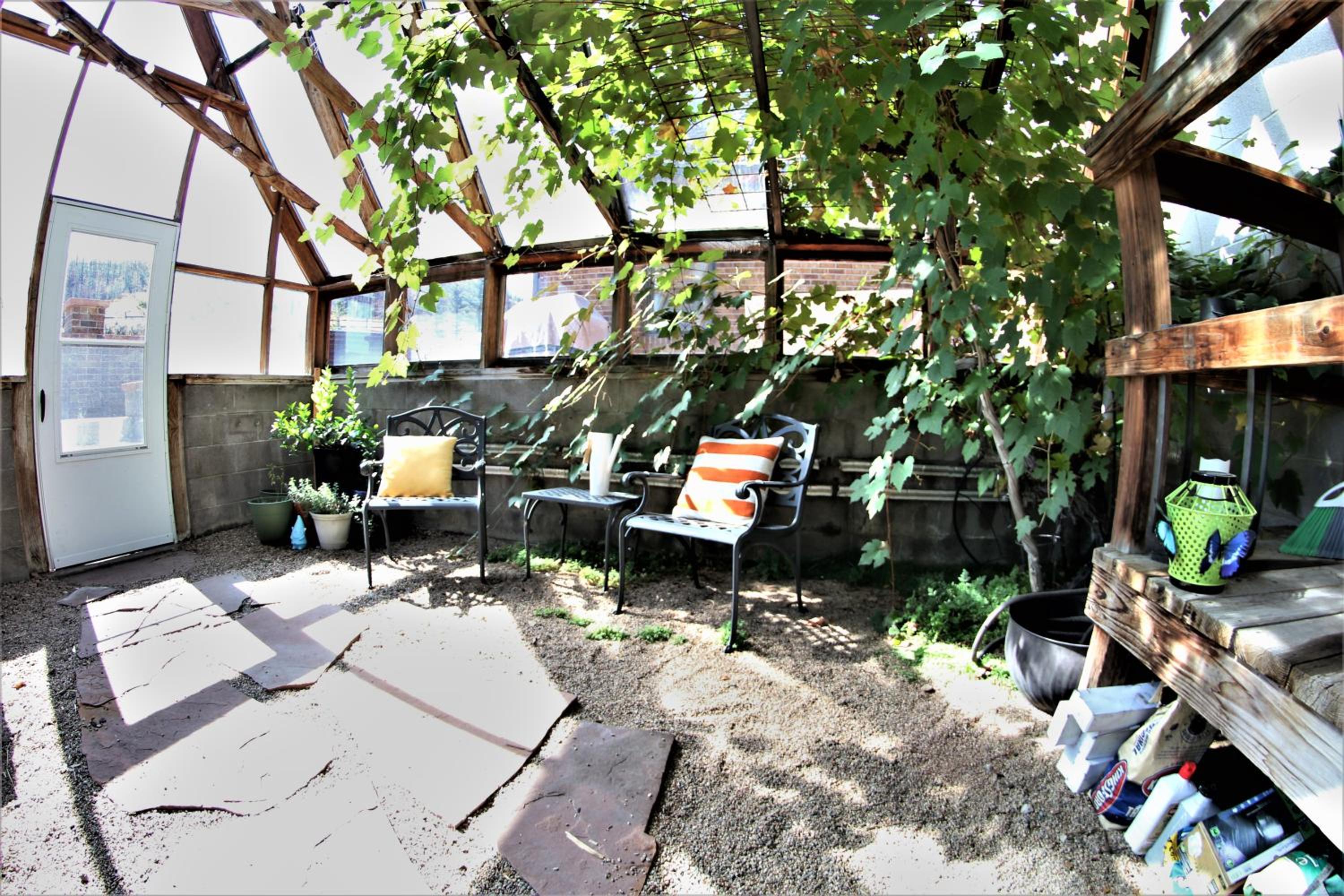 Photo 42
