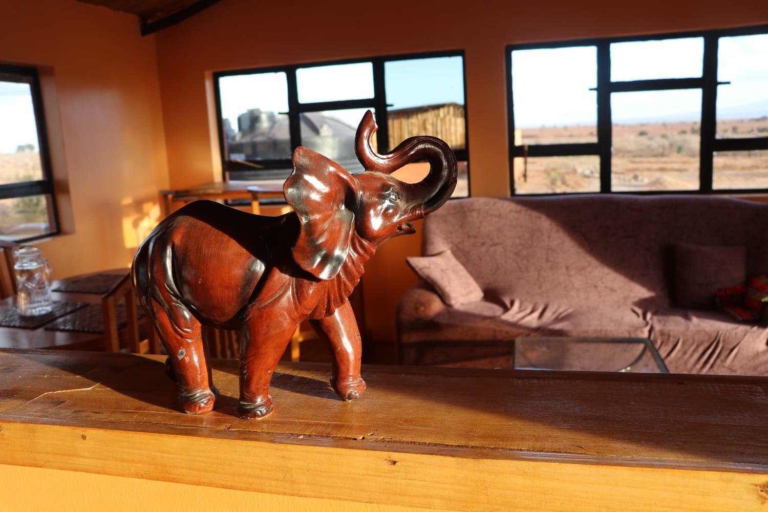 Amboseli RedHouse