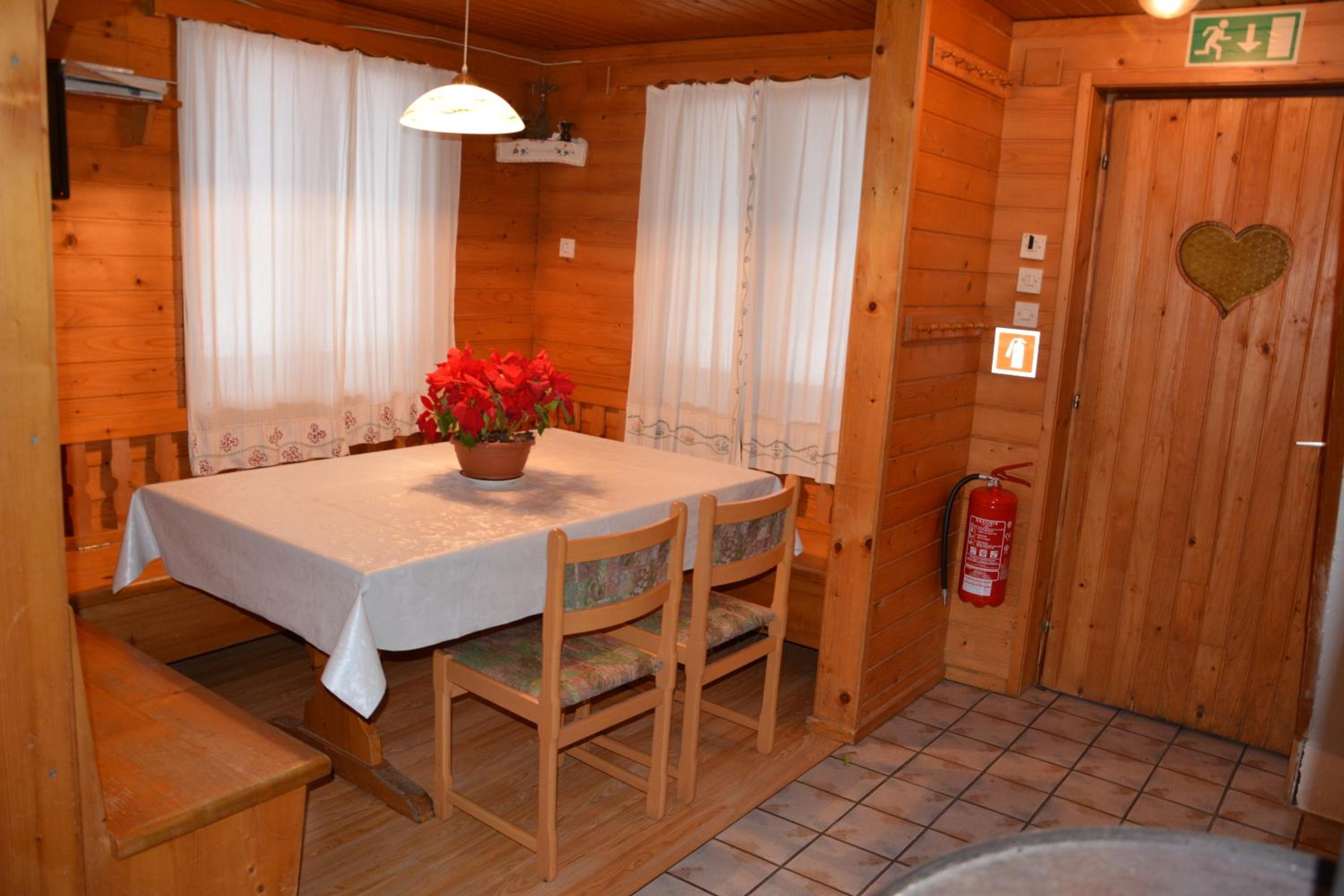 APARTMAJI-SOBE-PRI UKCU Bohinj