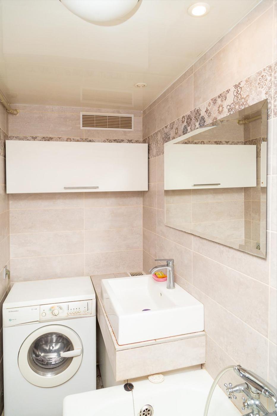Comfortable apartments in the center of Dnipro view 4