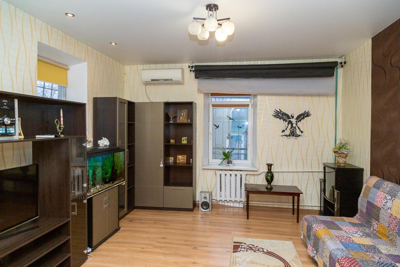 Comfortable apartments in the center of Dnipro view 2