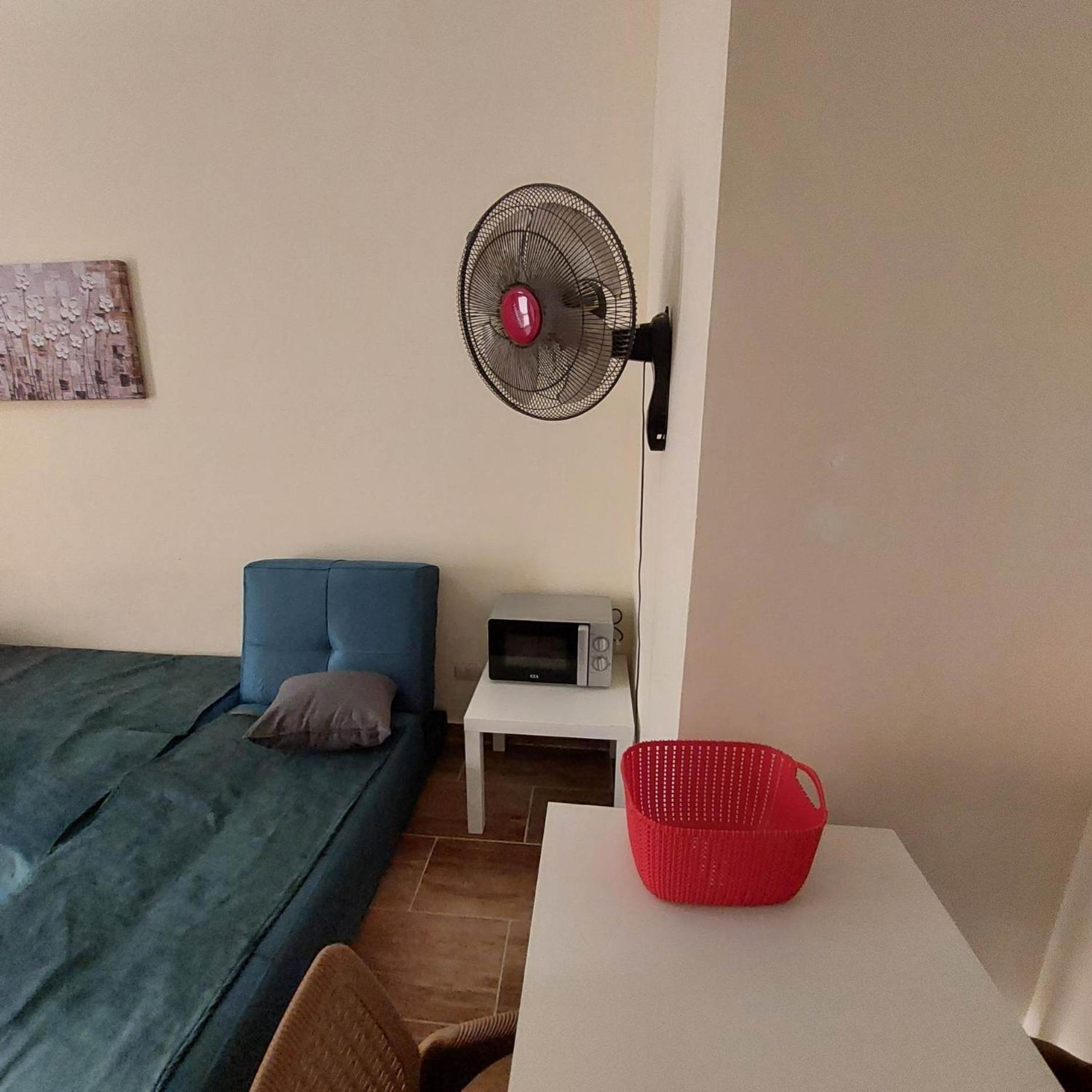 Florenza Khamsin 1 bedroom apartment with swimming pool view view 4