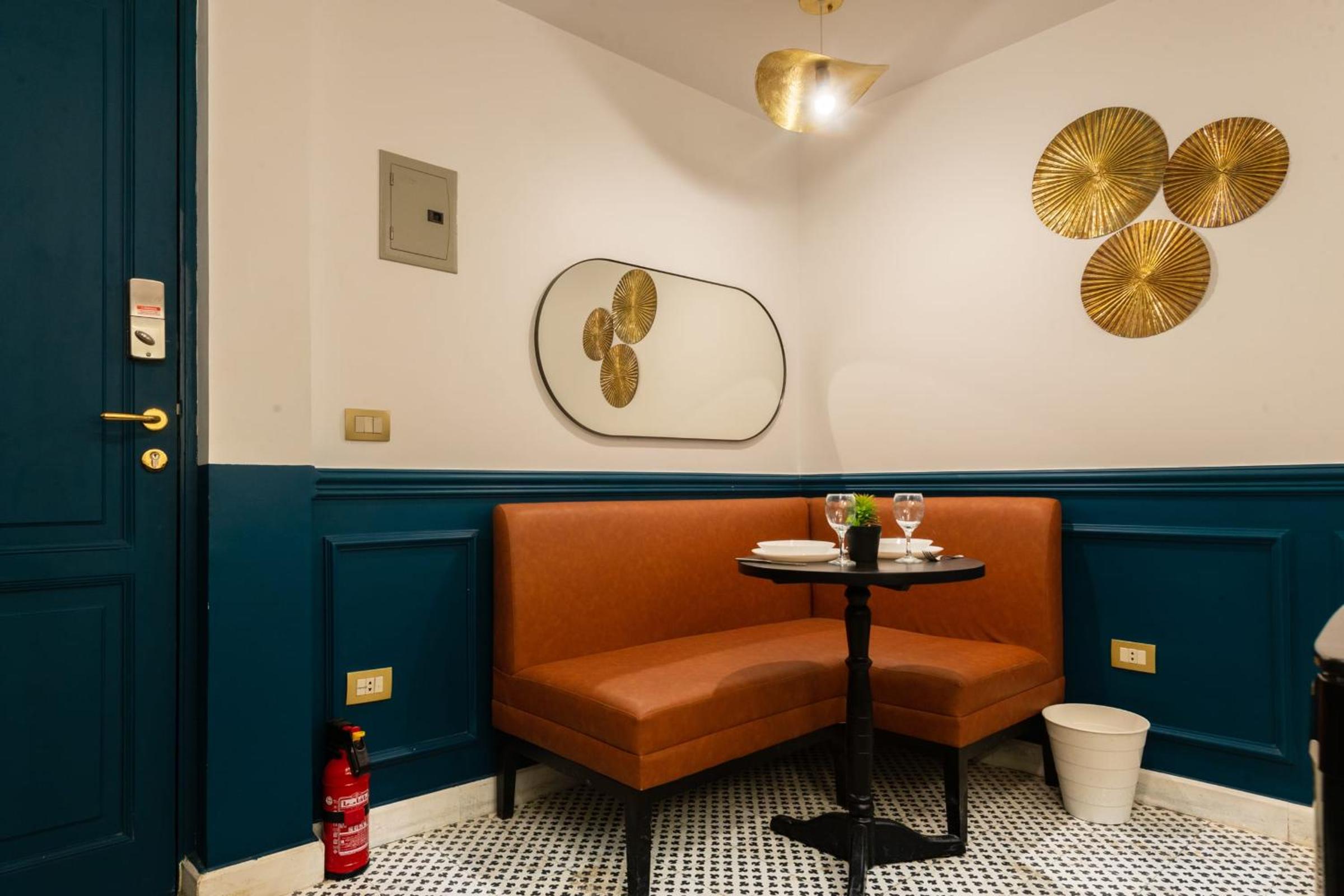The Neat Nostalgic 2BDR Apt Cairo's Downtown